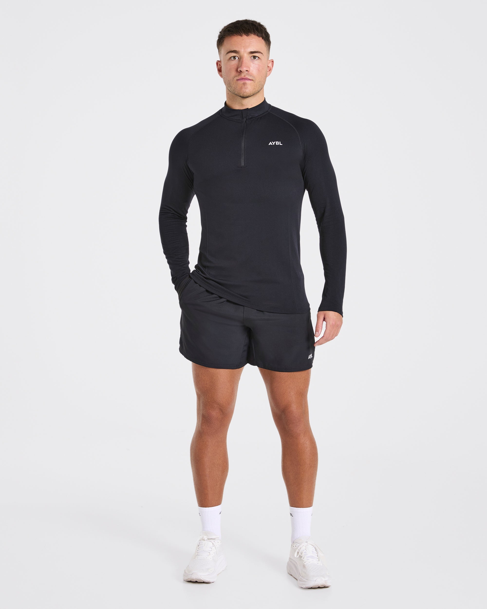 Essential Seamless 1/4 Zip Pullover - Noir