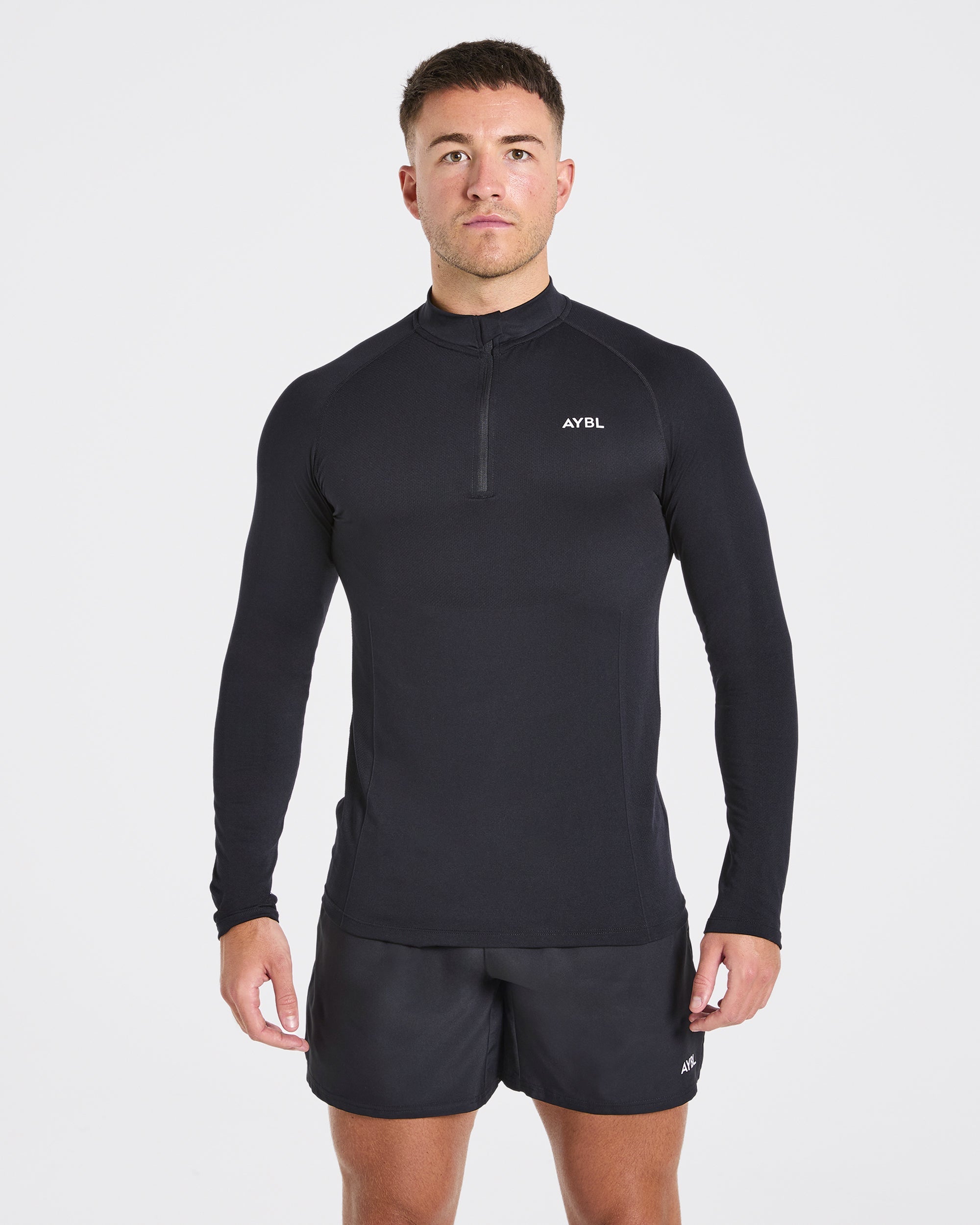 Essential Seamless 1/4 Zip Pullover - Noir