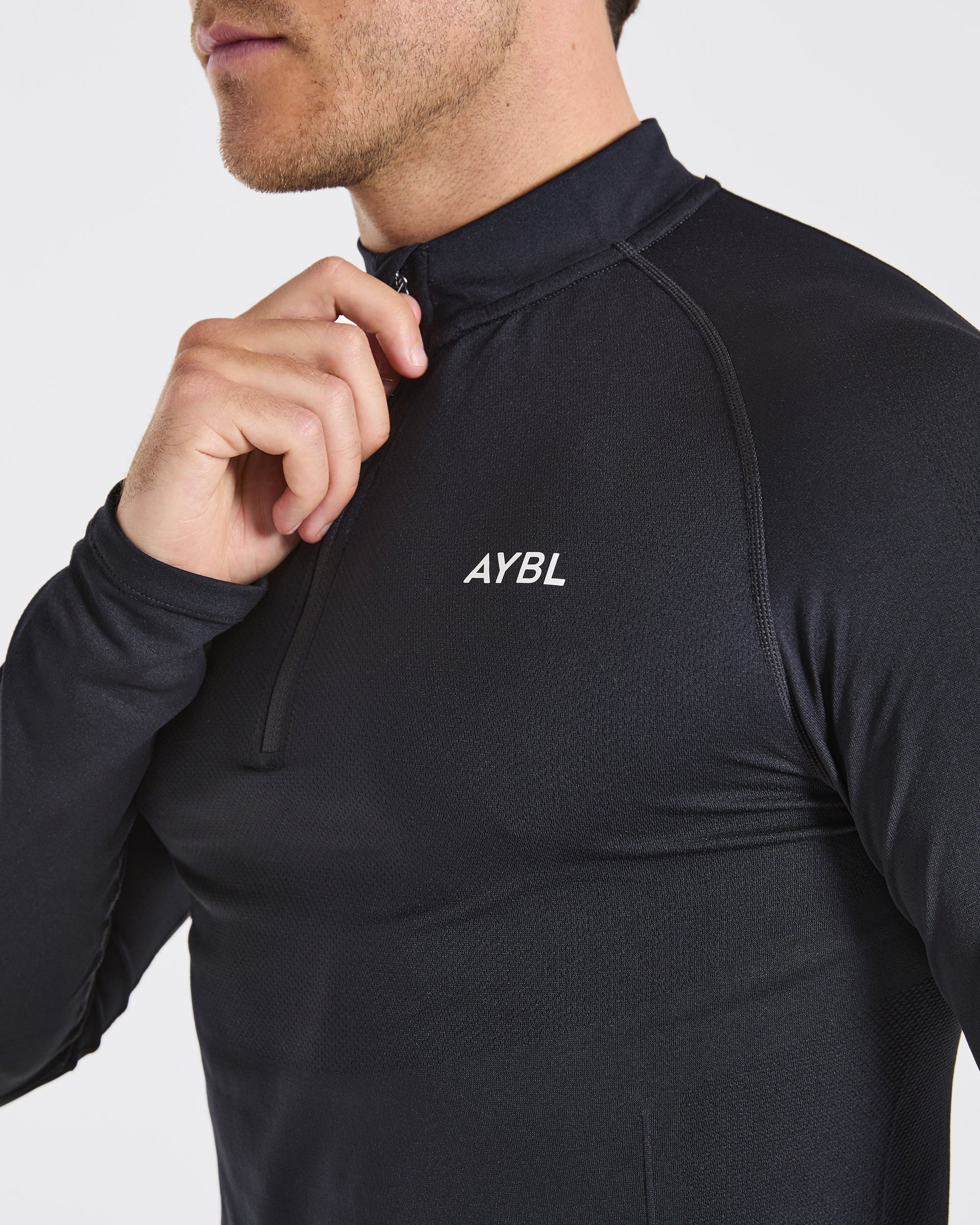 Essential Seamless 1/4 Zip Pullover - Noir