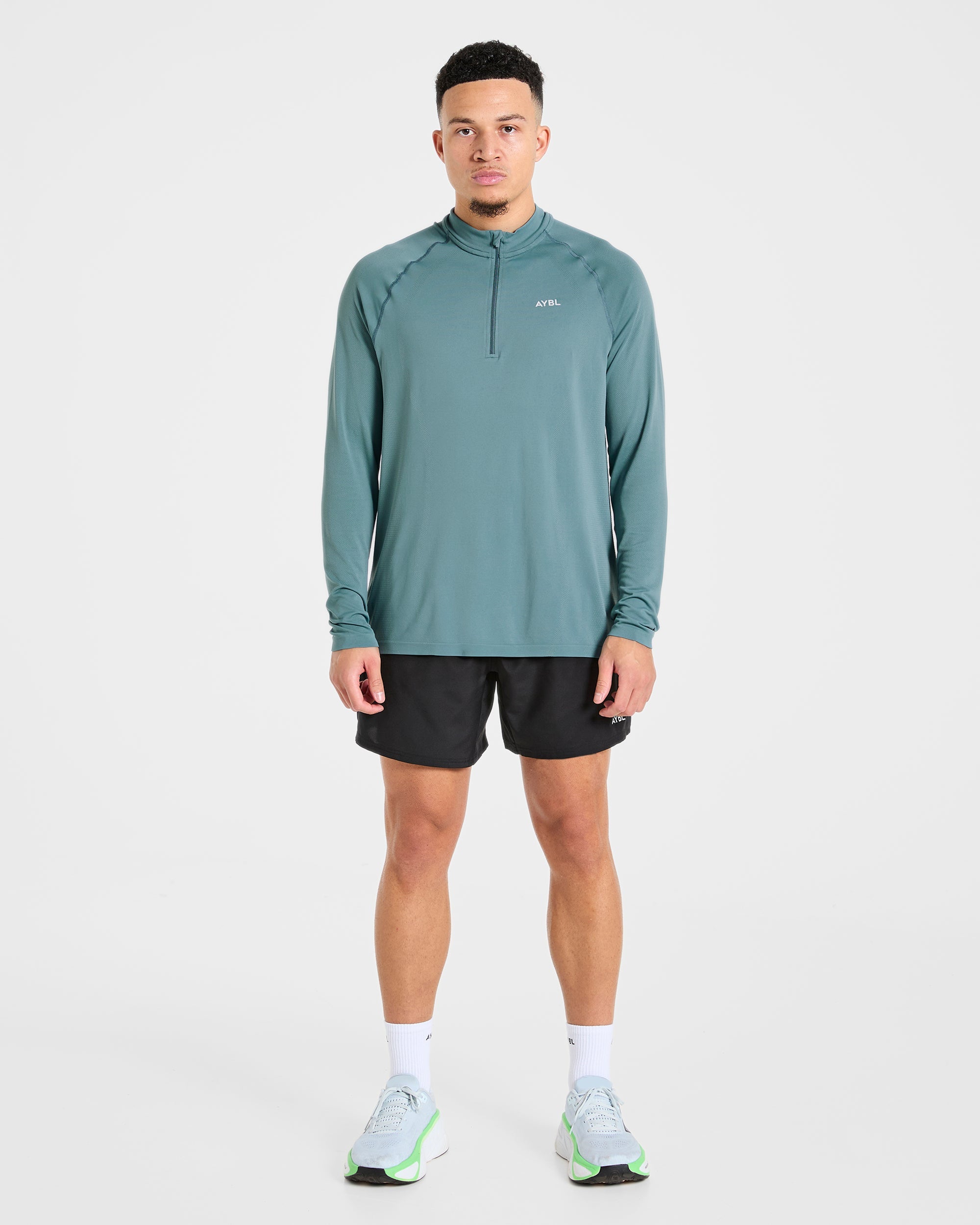 Attain Seamless 1/2 Zip Pullover - Titan Bleu