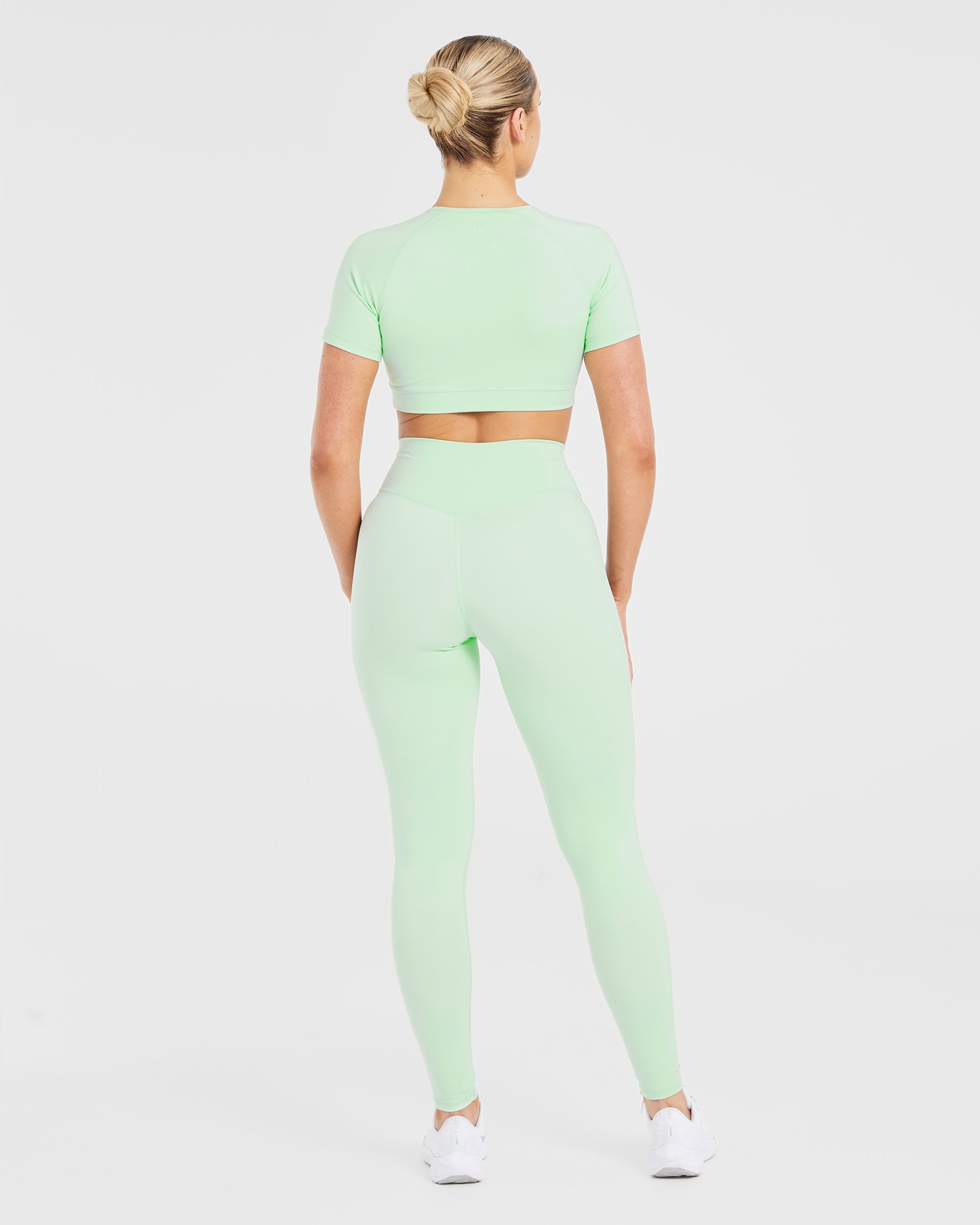 Staple Crop Top - Mint Vert