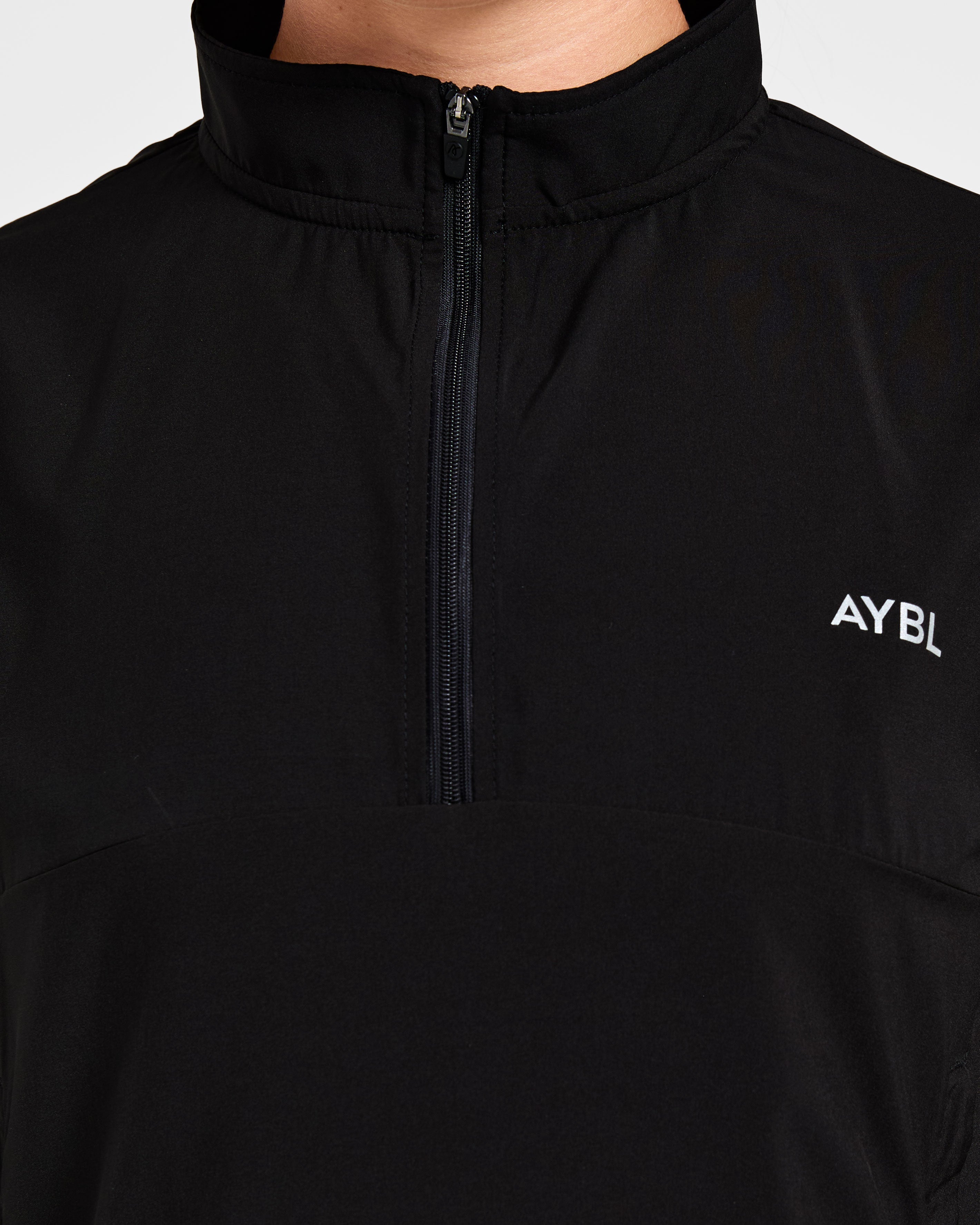 Run 1/2 Zip Jacket - Noir