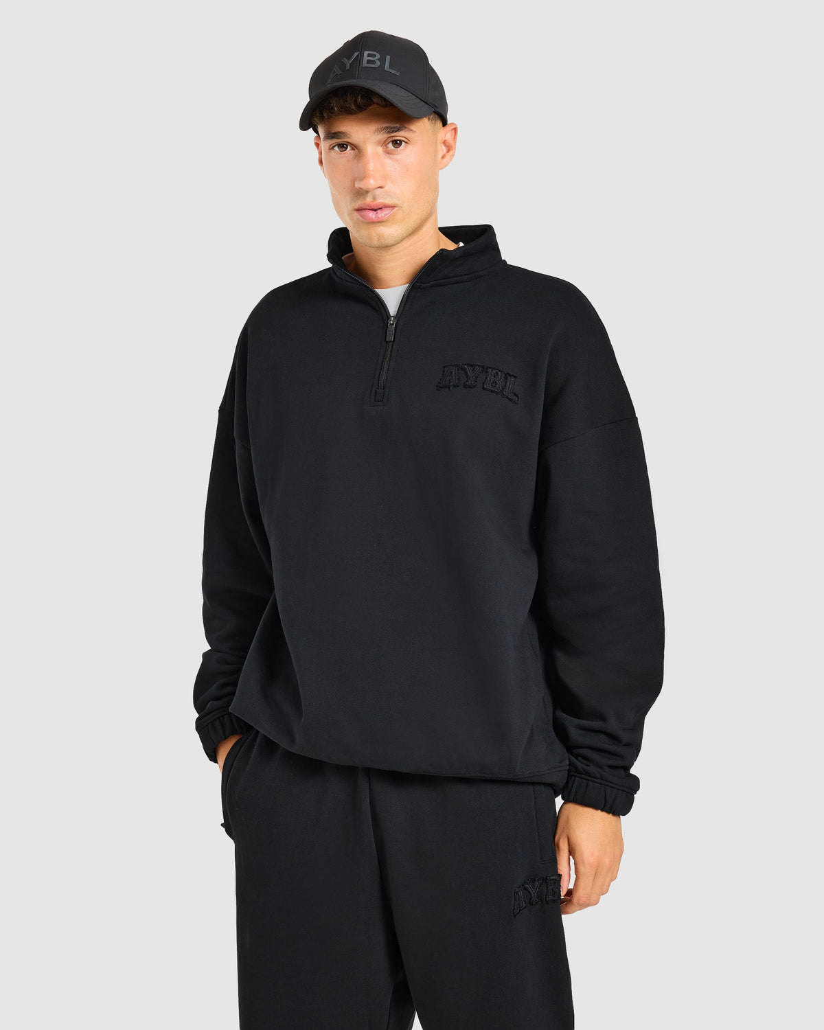 Effortless Oversized 1/4 Zip Pullover - Noir