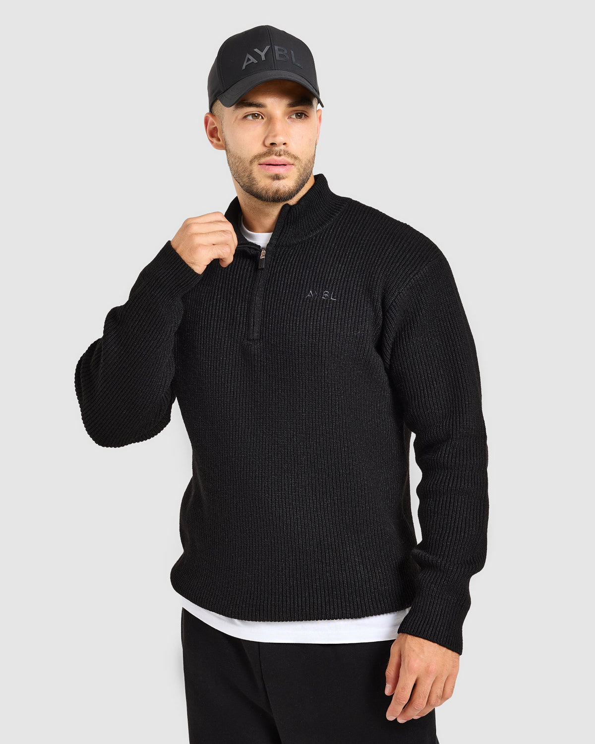 Signature Knitted 1/4 Zip Pullover - Noir