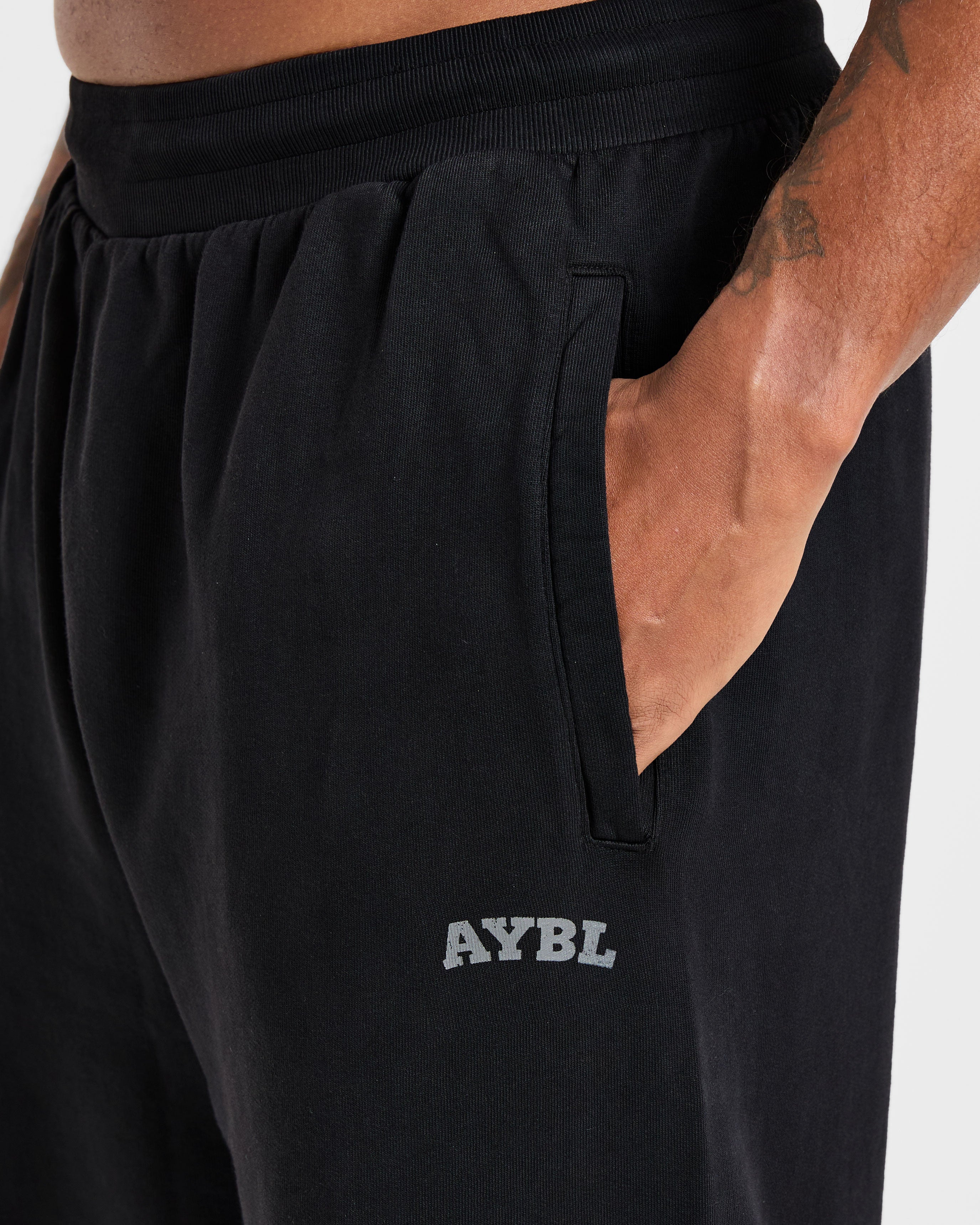 Elite Straight Leg Joggers - Noir/Charcoal