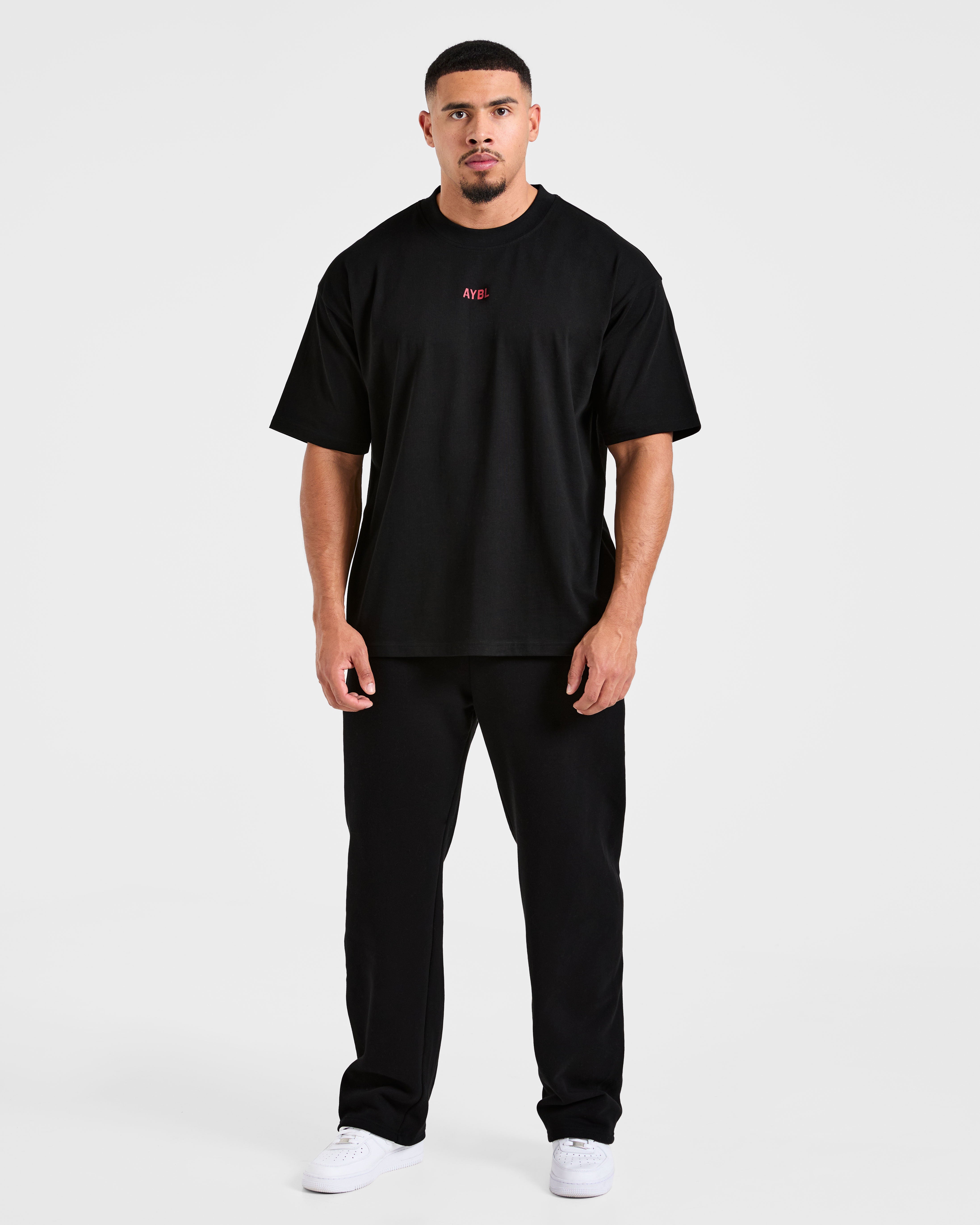 Cam Kissel x Strength Starts Here Oversized T Shirt  - Noir/Rouge