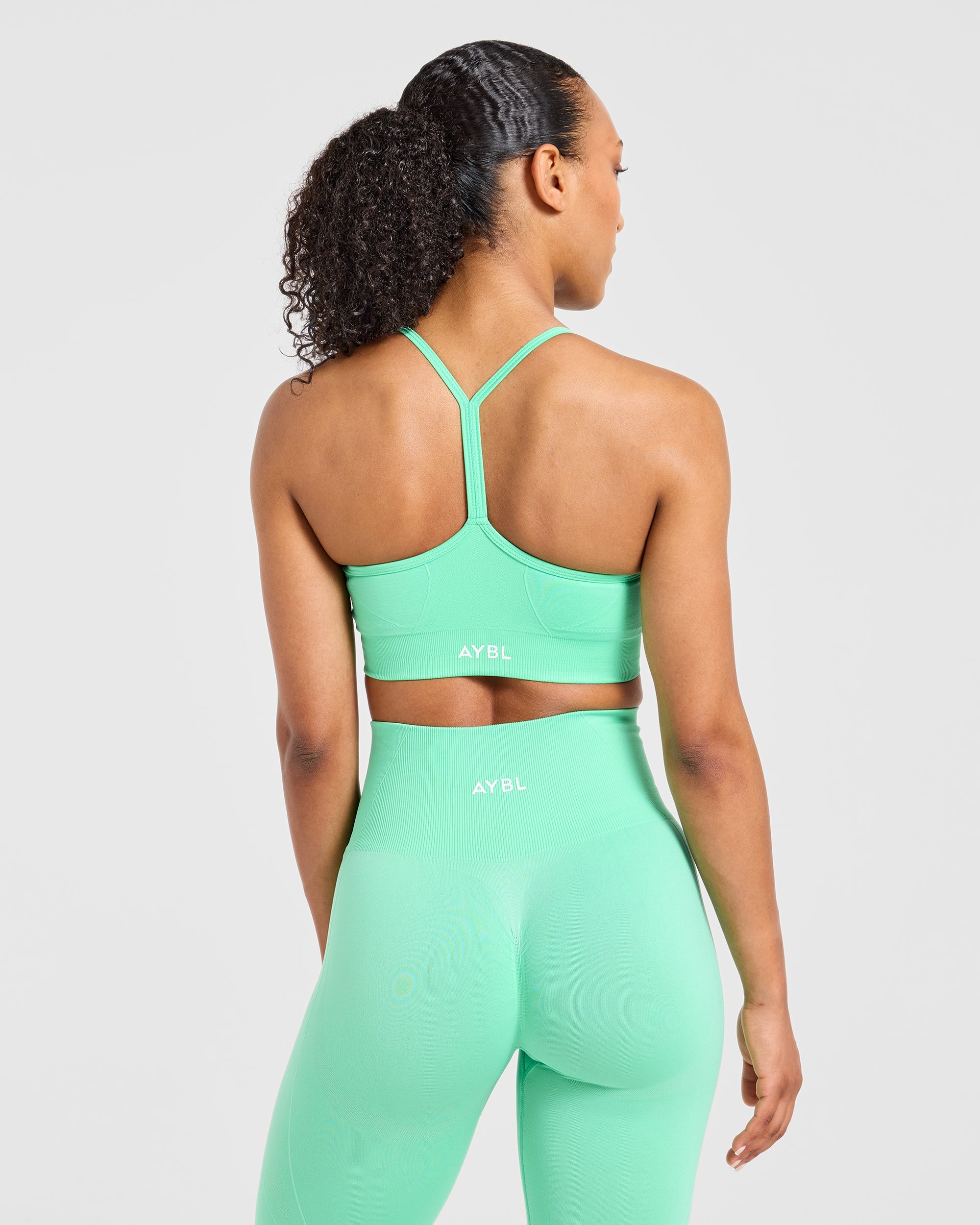Empower Seamless Sports Bra - Spring Vert