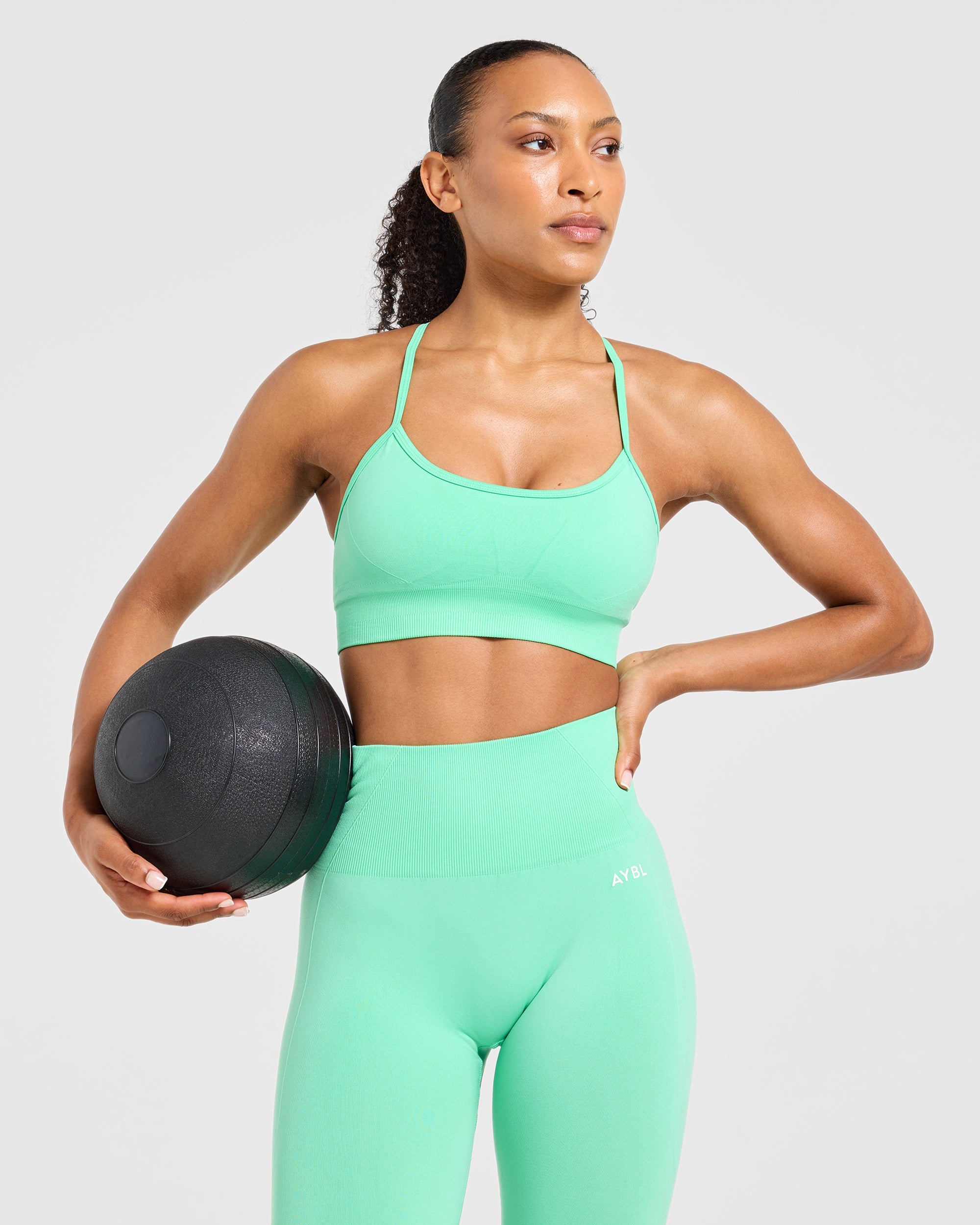 Empower Seamless Sports Bra - Spring Vert