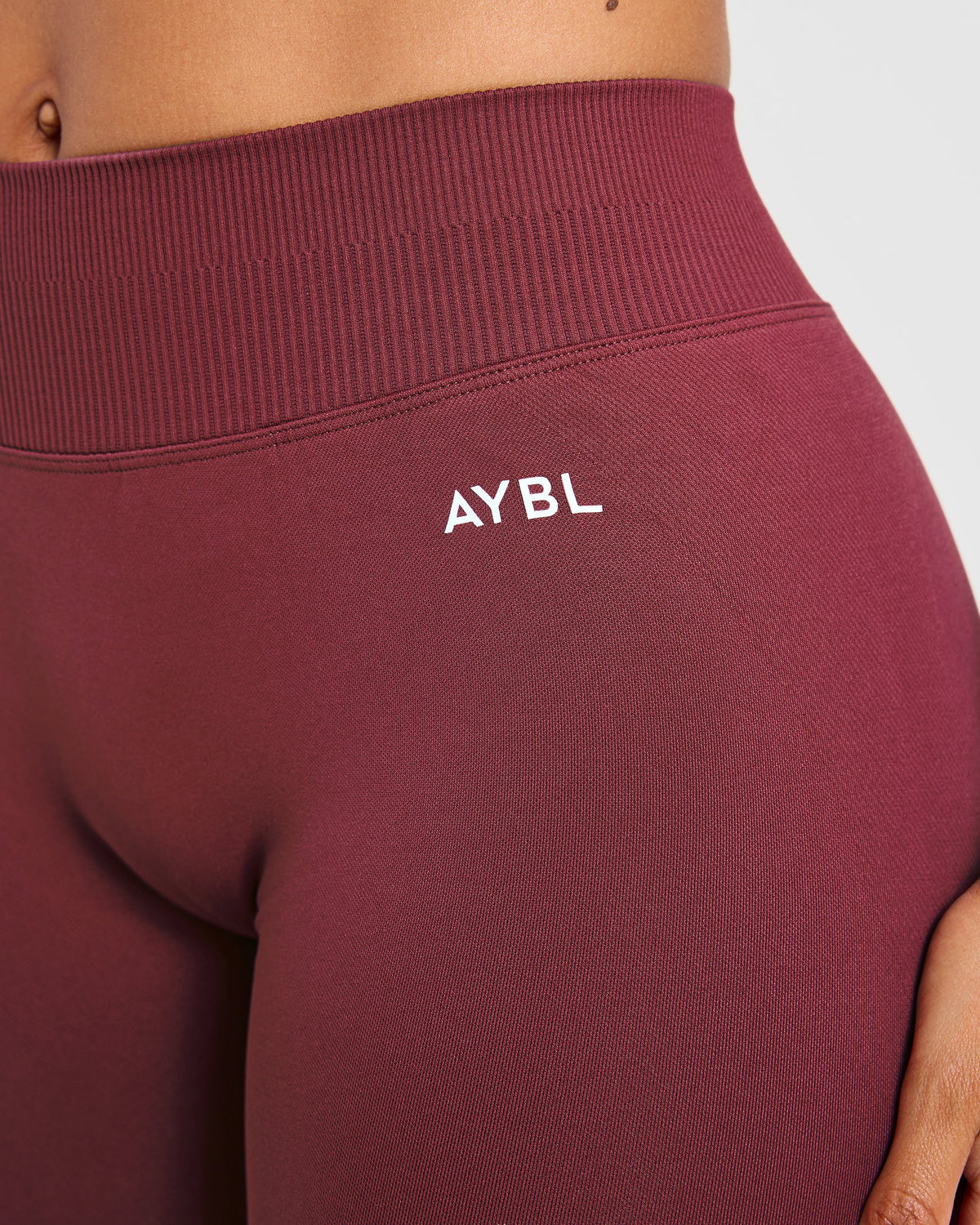 Enhance Seamless Leggings - Mahogany Red