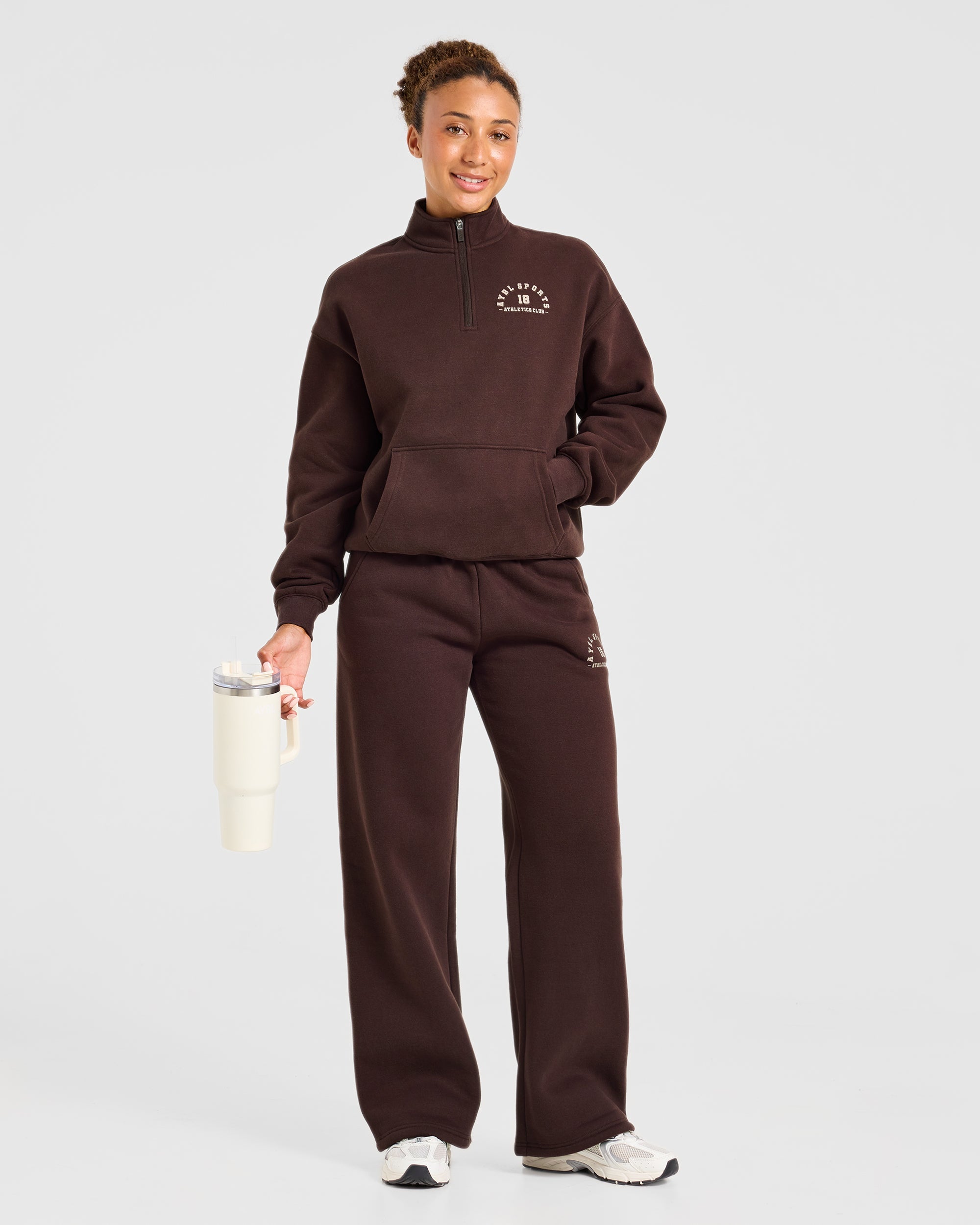 AYBL Sports 18 Oversized Straight Leg Joggers - Cocoa Marron