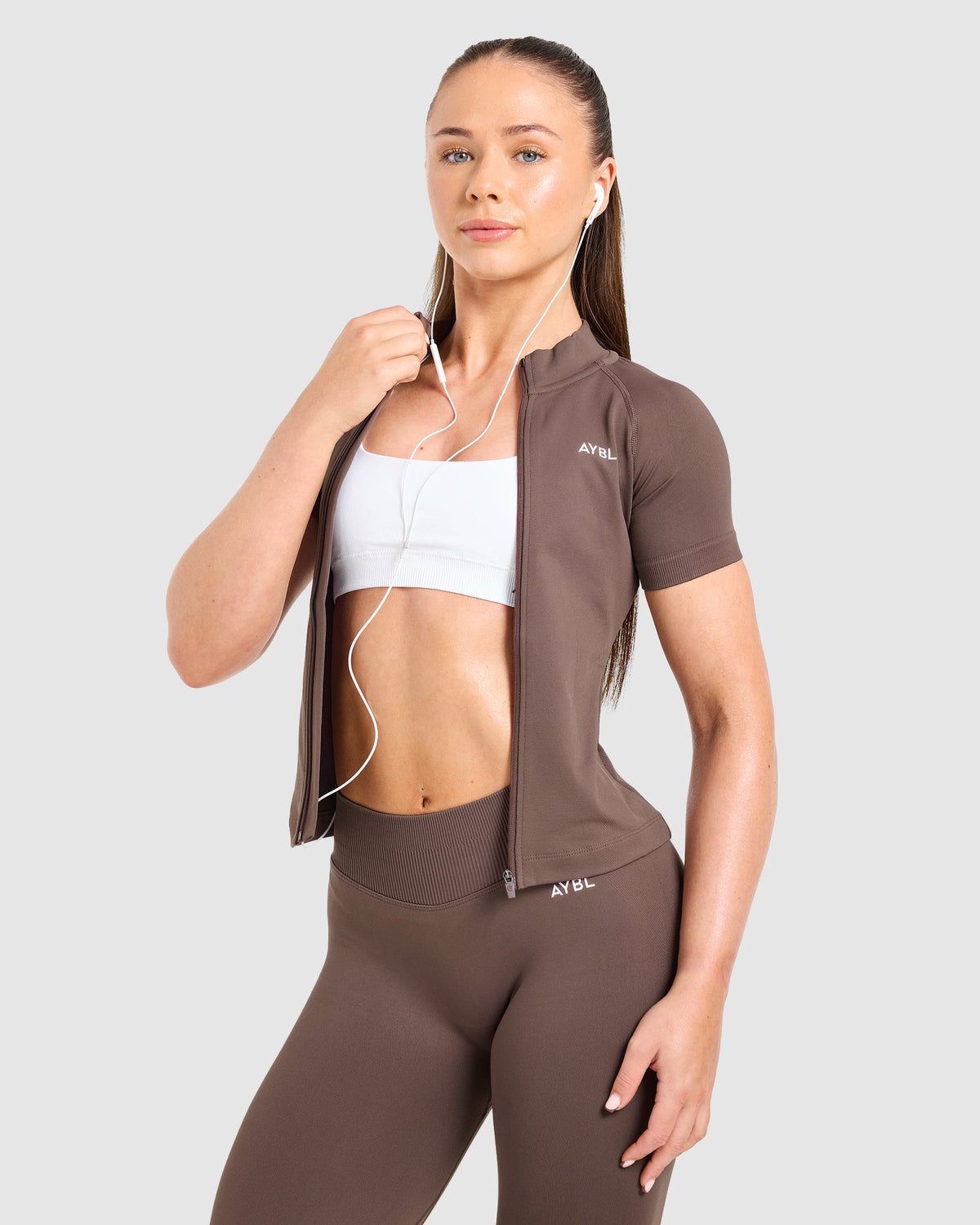 Enhance Seamless Short Sleeve Zip Up Jacket - Marron