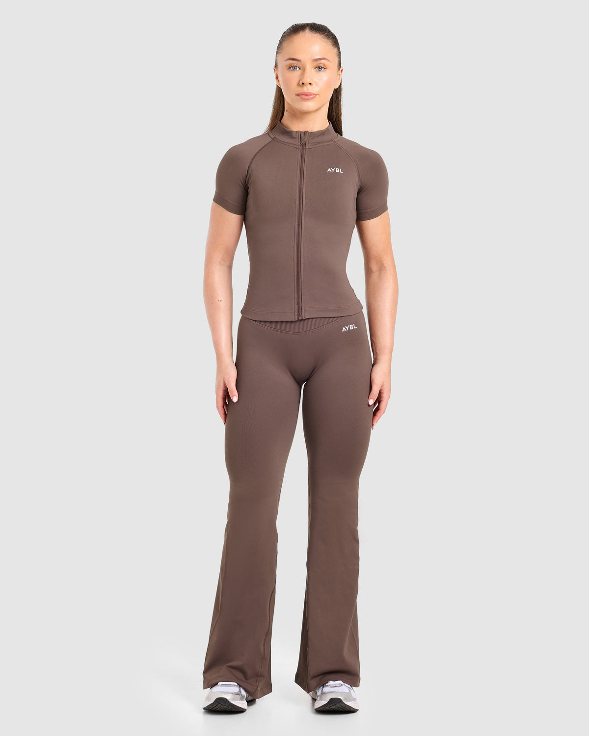 Enhance Seamless Short Sleeve Zip Up Jacket - Marron
