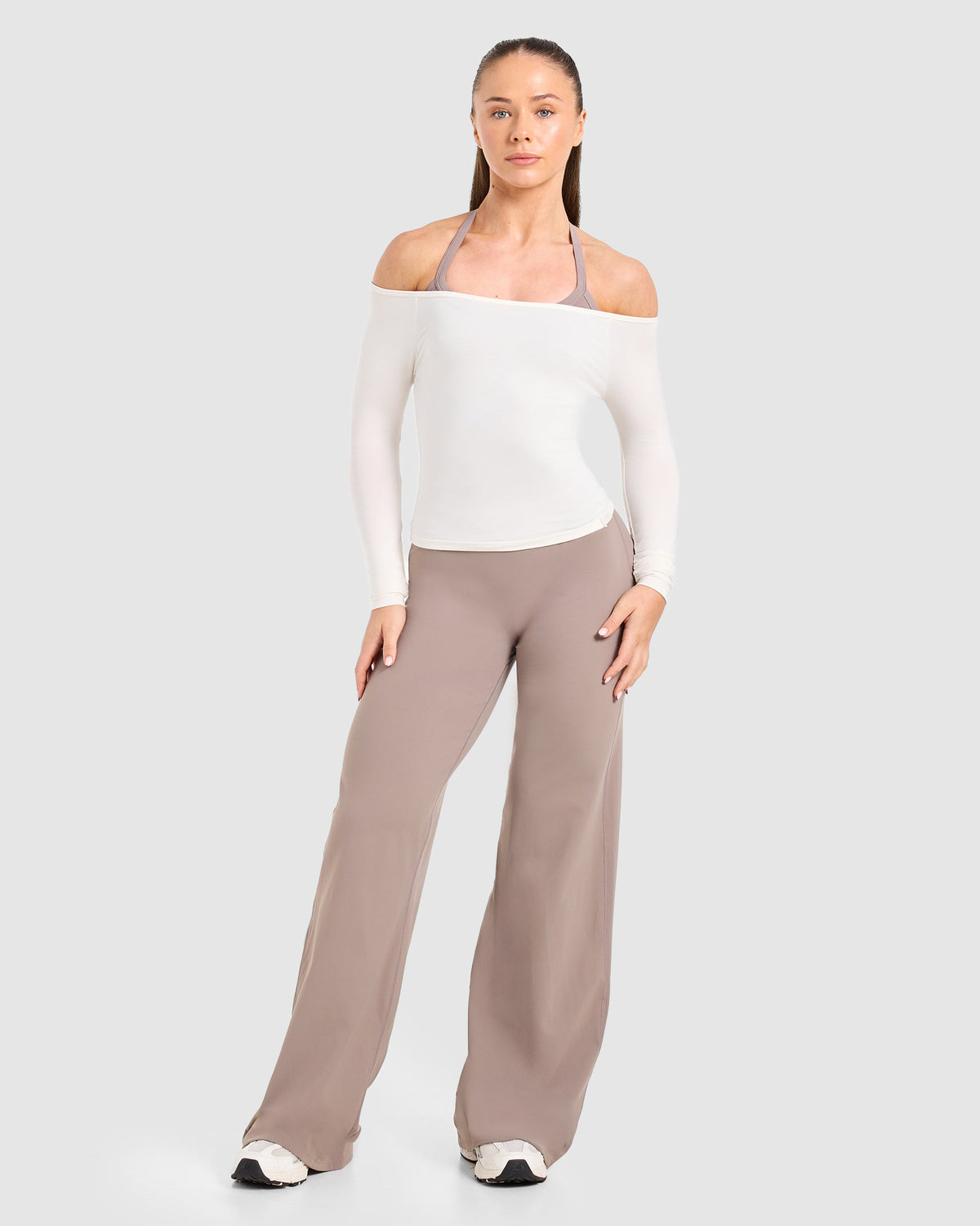 Ease Off The Shoulder Top - Cream Blanc