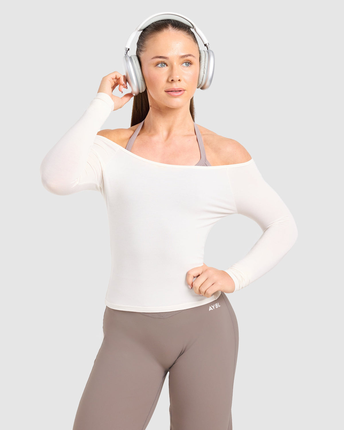 Ease Off The Shoulder Top - Cream Blanc