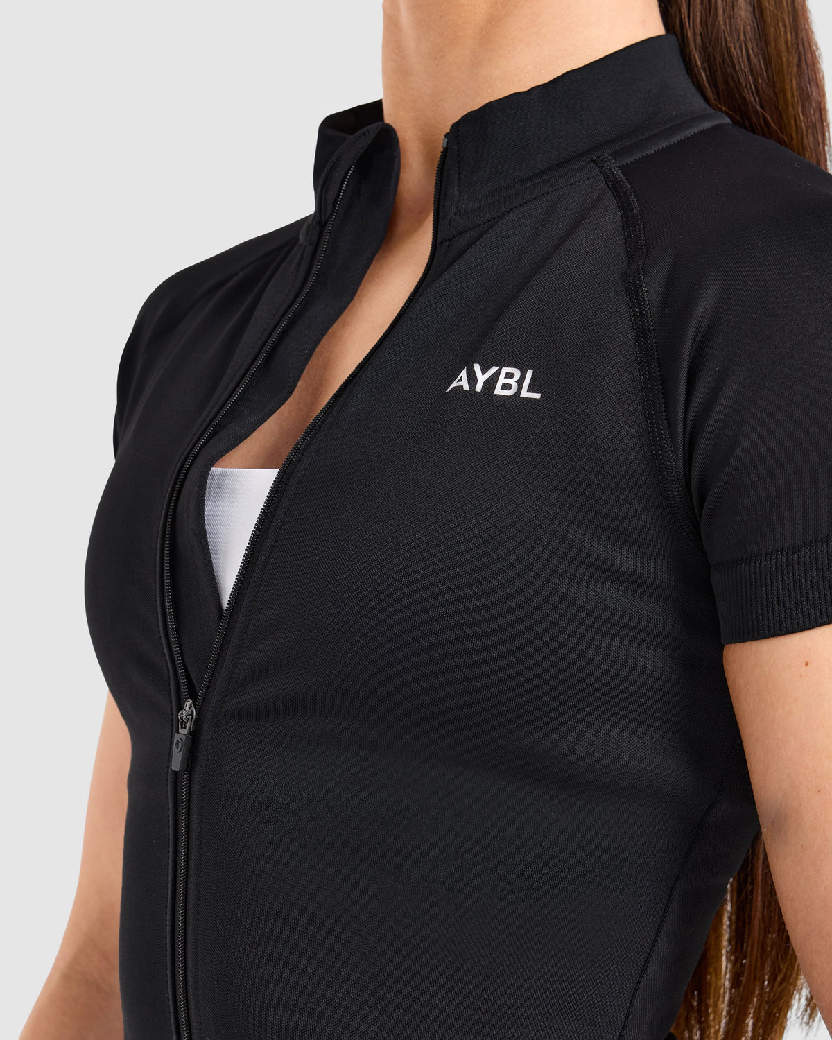 Enhance Seamless Short Sleeve Zip Up Jacket - Noir