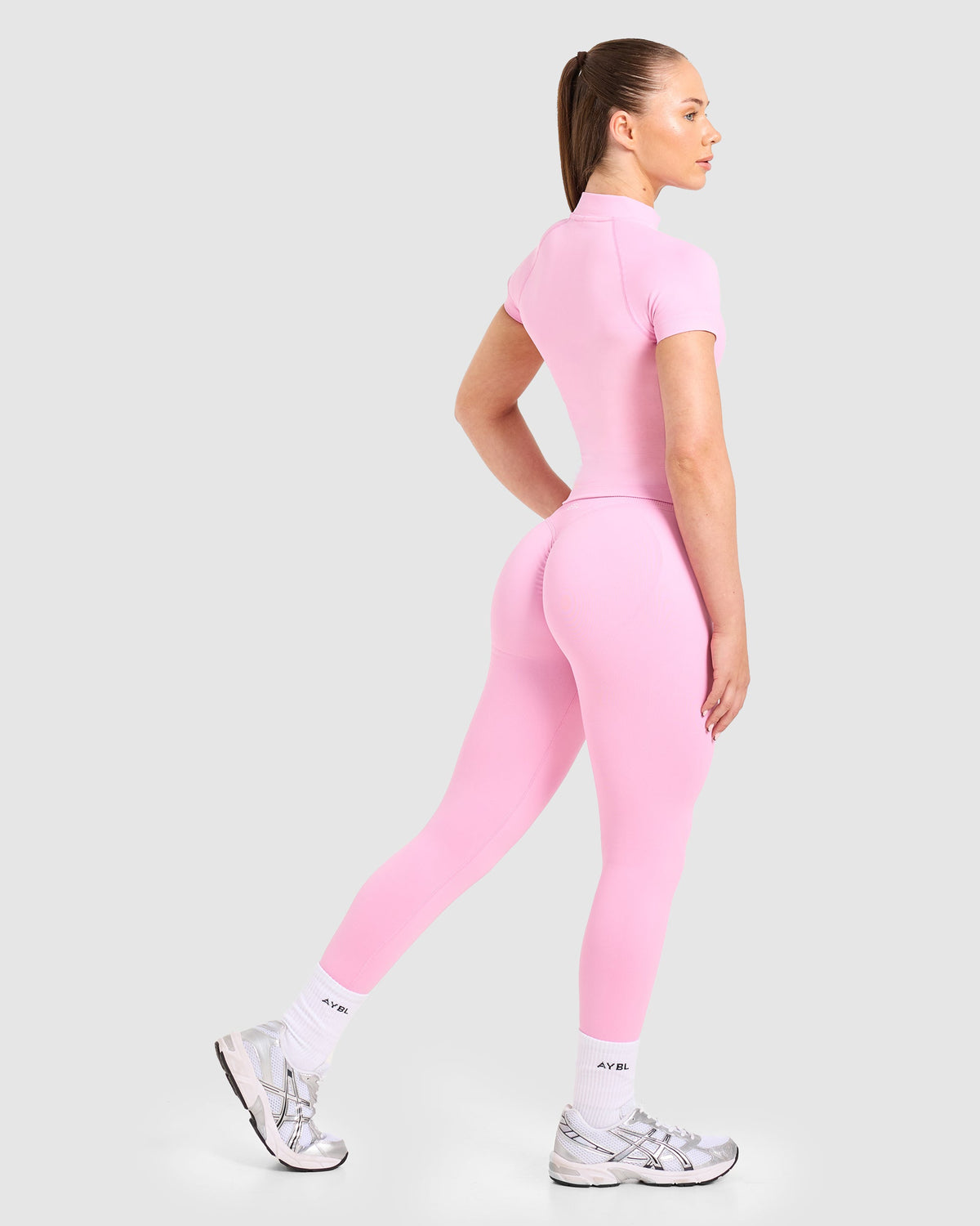 Enhance Seamless Short Sleeve Zip Up Jacket - Sugar Rose