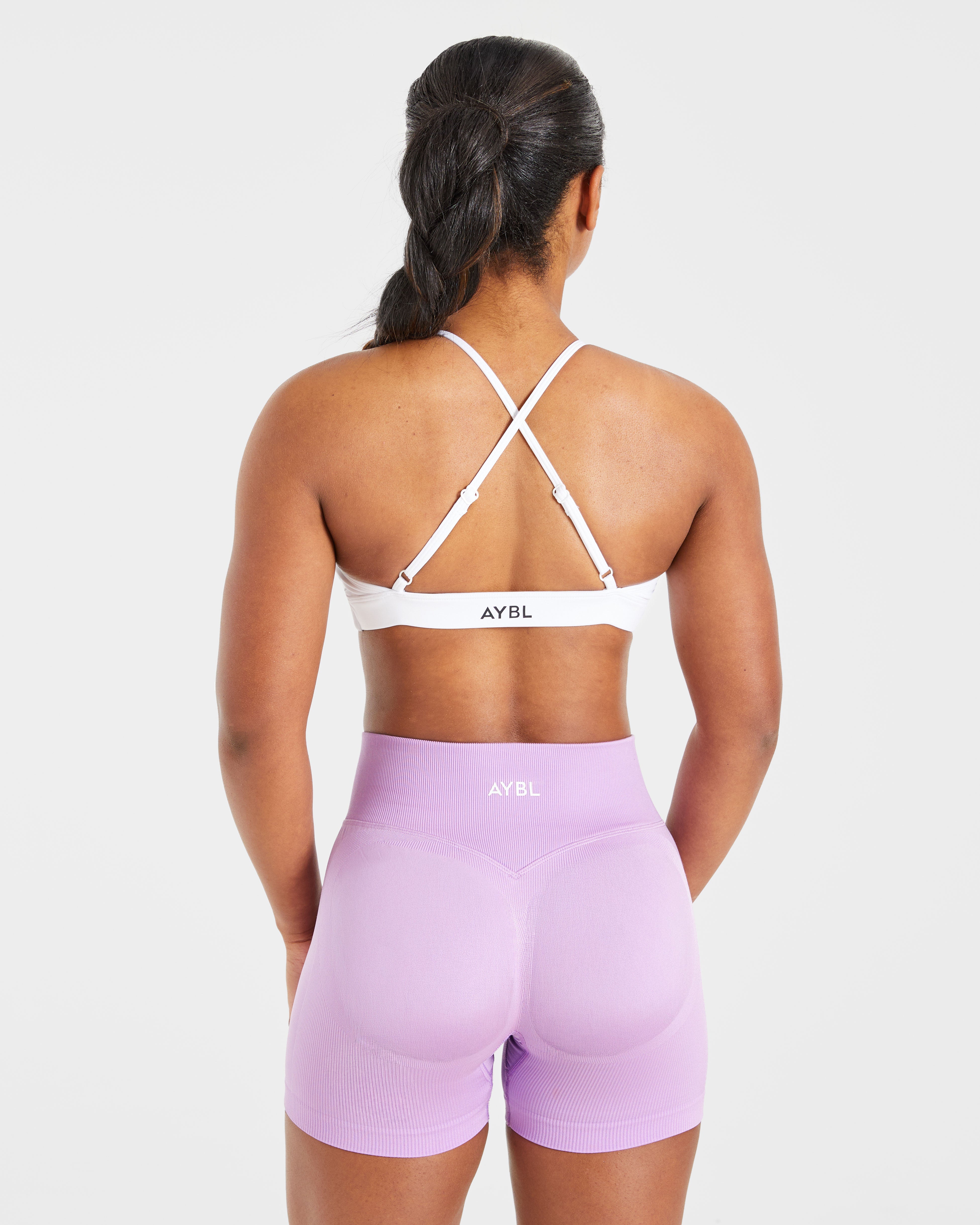 Essential Twist Crossback Sports Bra - Blanc
