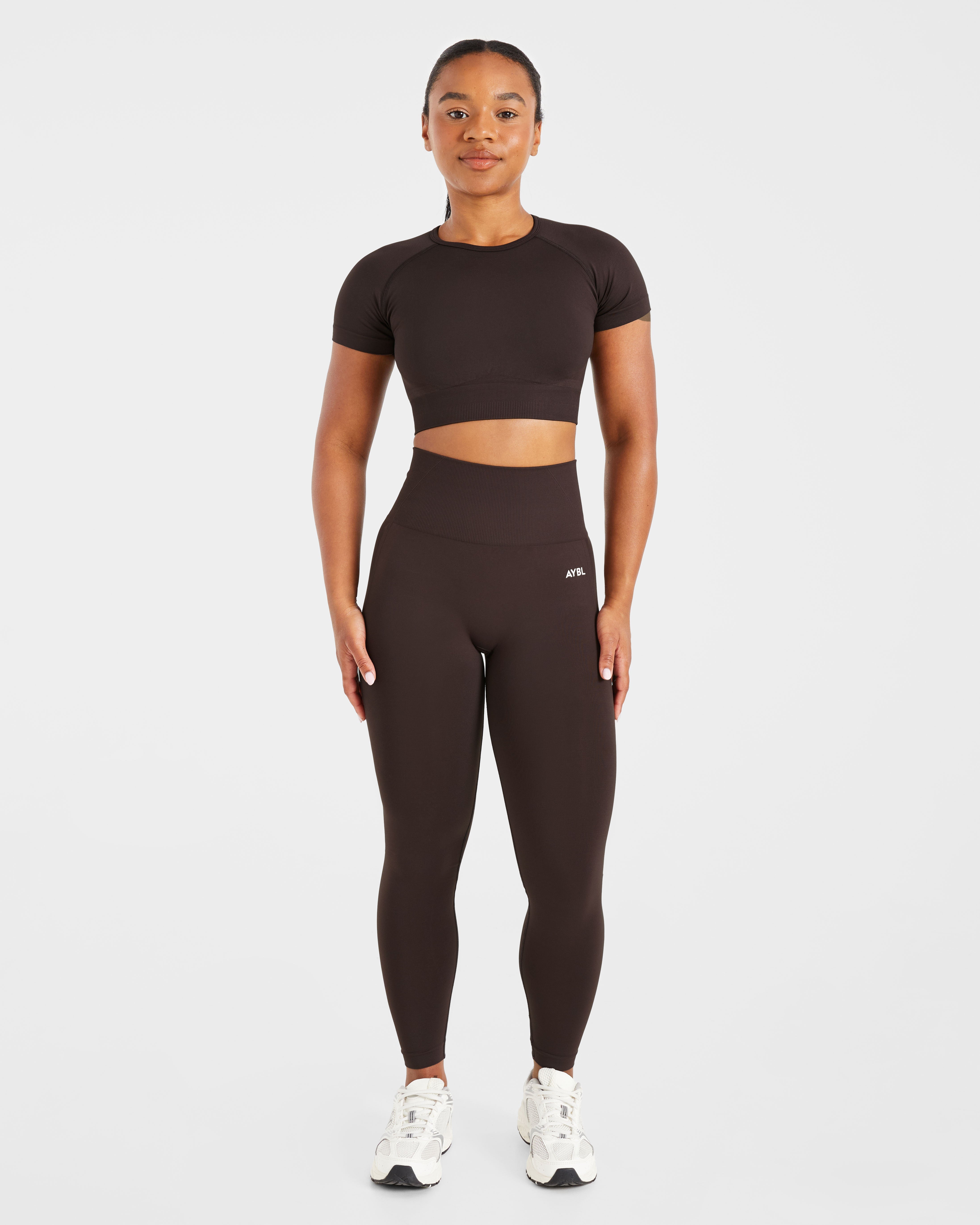 Empower Seamless Crop Top - Cocoa Marron
