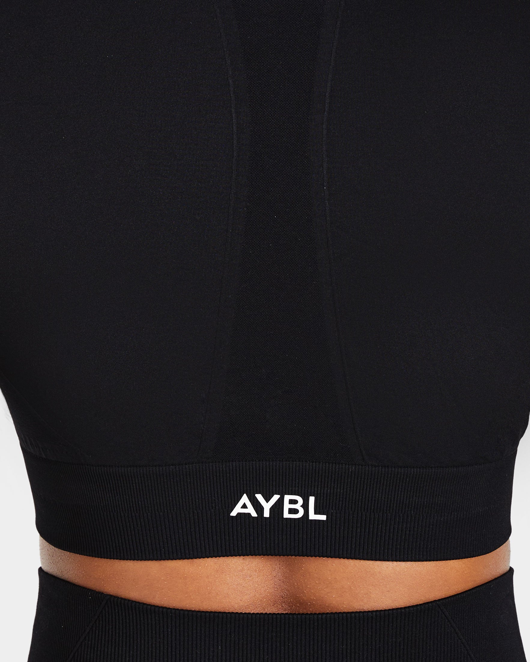 Empower Seamless Long Sleeve Crop Top - Noir