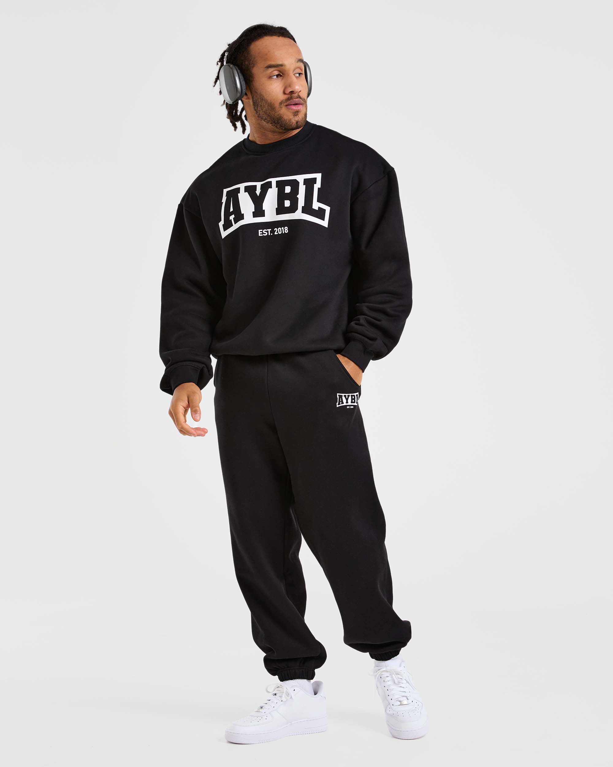 Academy Oversized Joggers - Noir