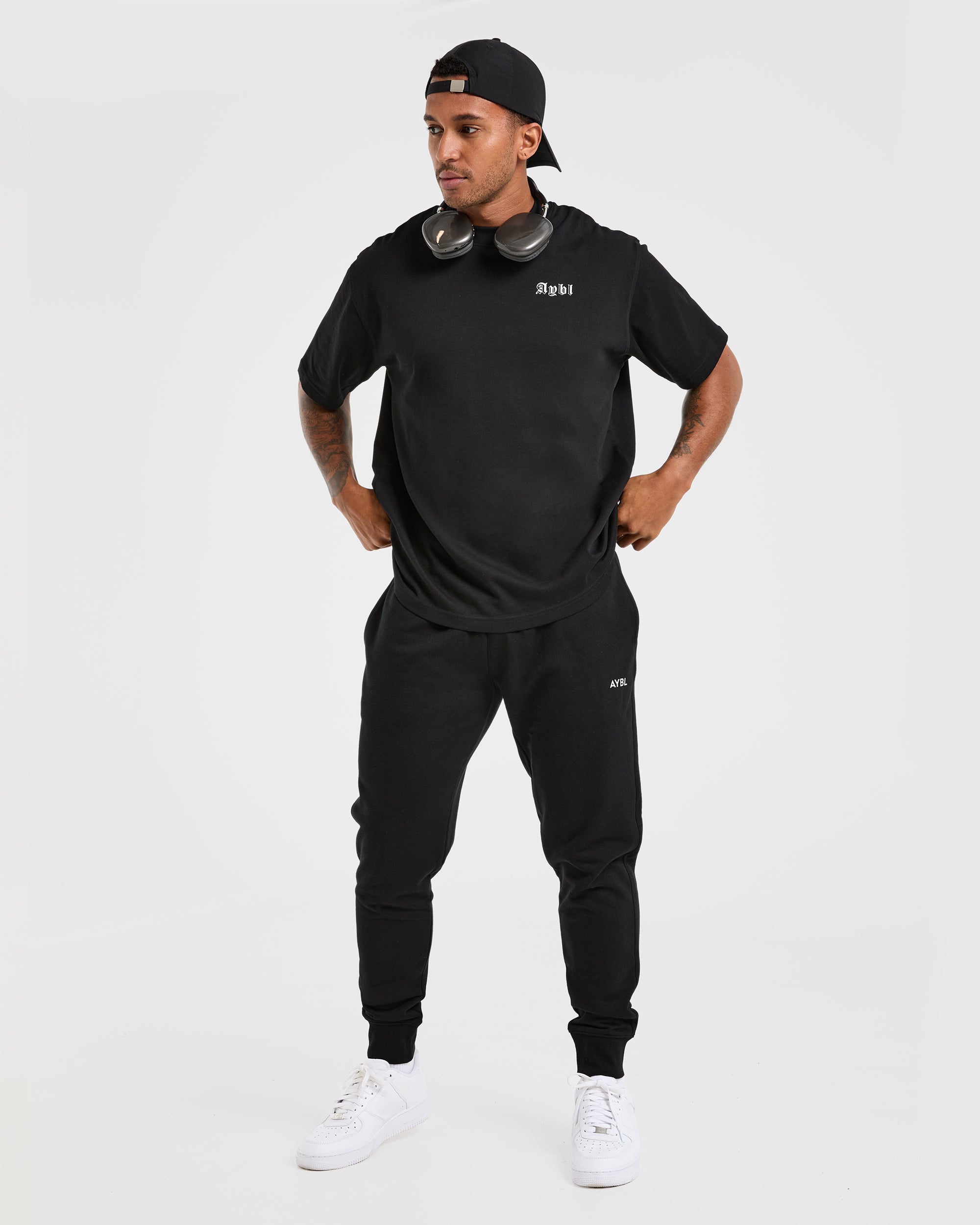 Essential Lightweight Joggers - Noir