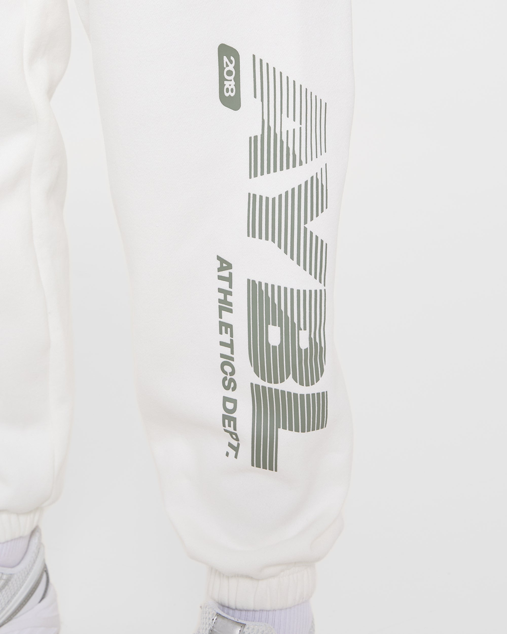Athletics Dept Oversized Joggers - Off Blanc