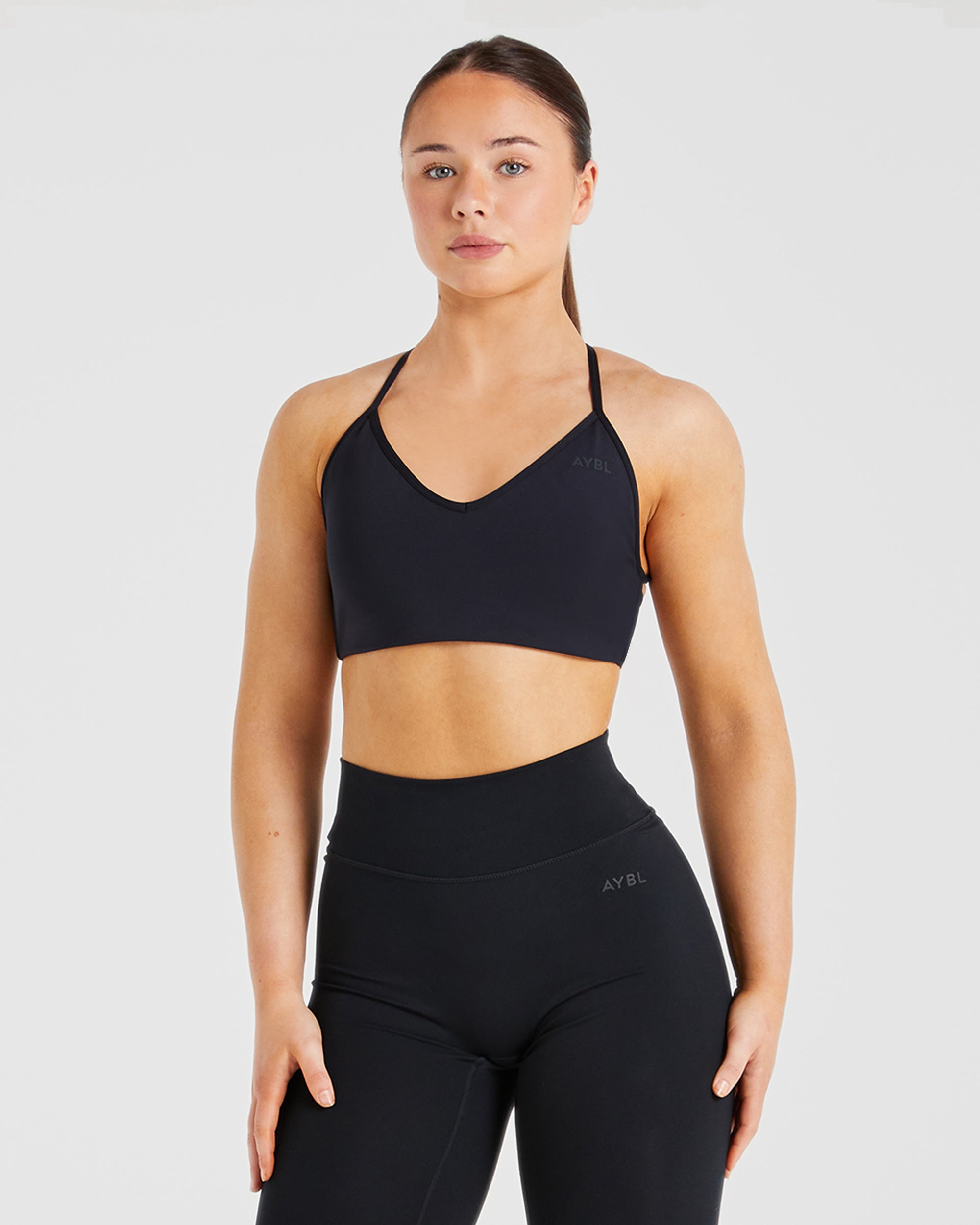 Essential Crossback Sports Bra - Noir