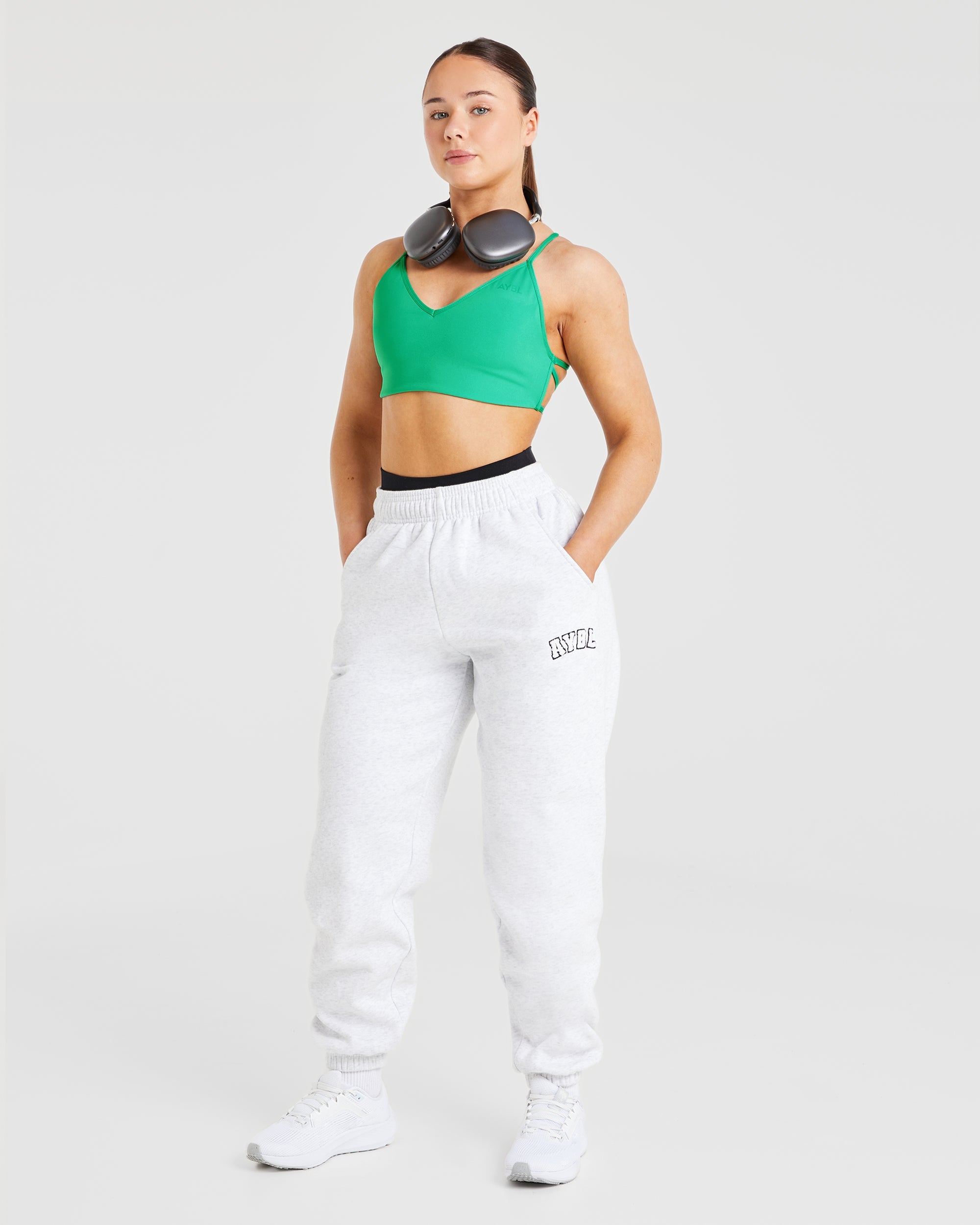 Essential Crossback Sports Bra - Emerald Vert