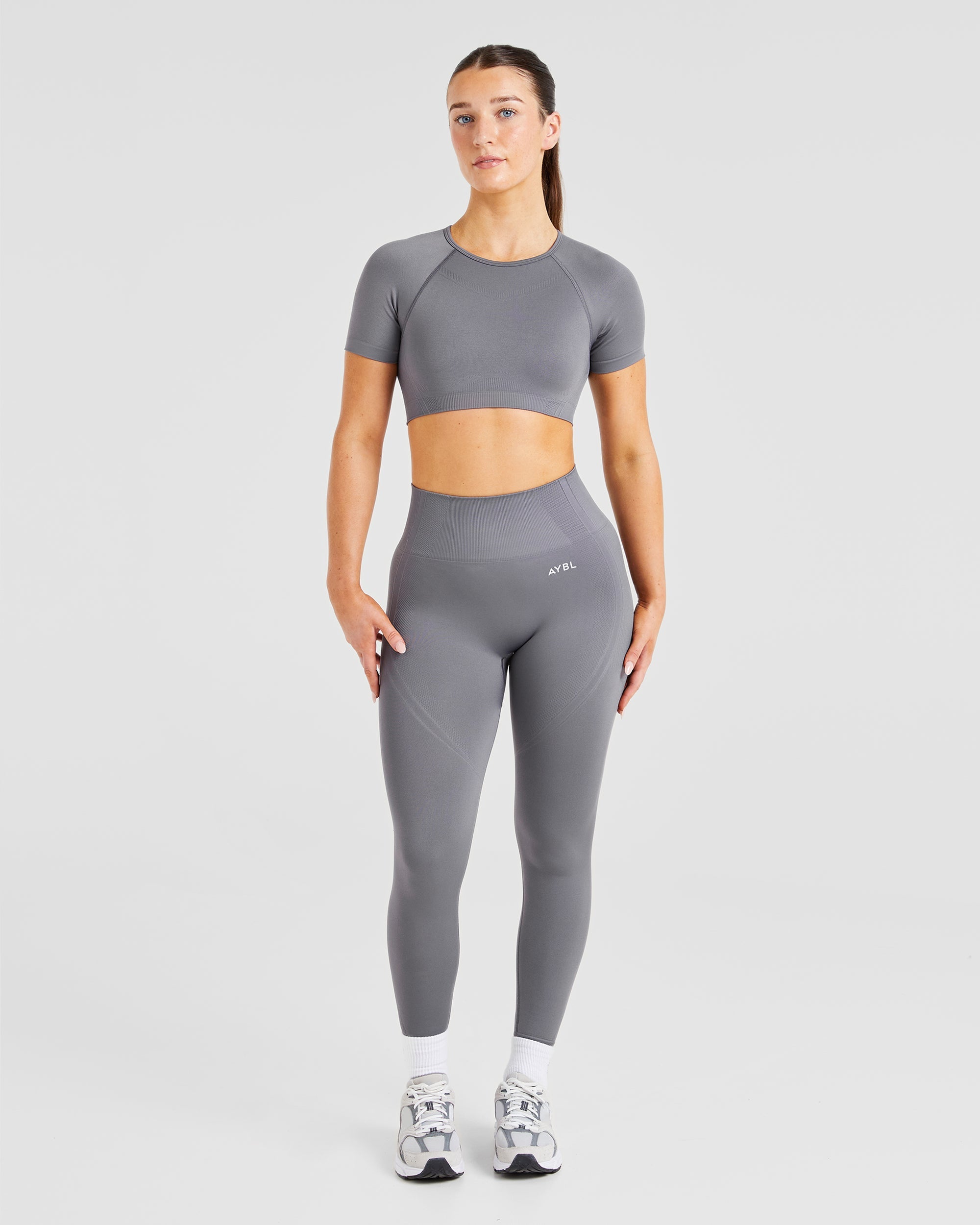 Balance V3 Seamless Crop Top - Charcoal Gris