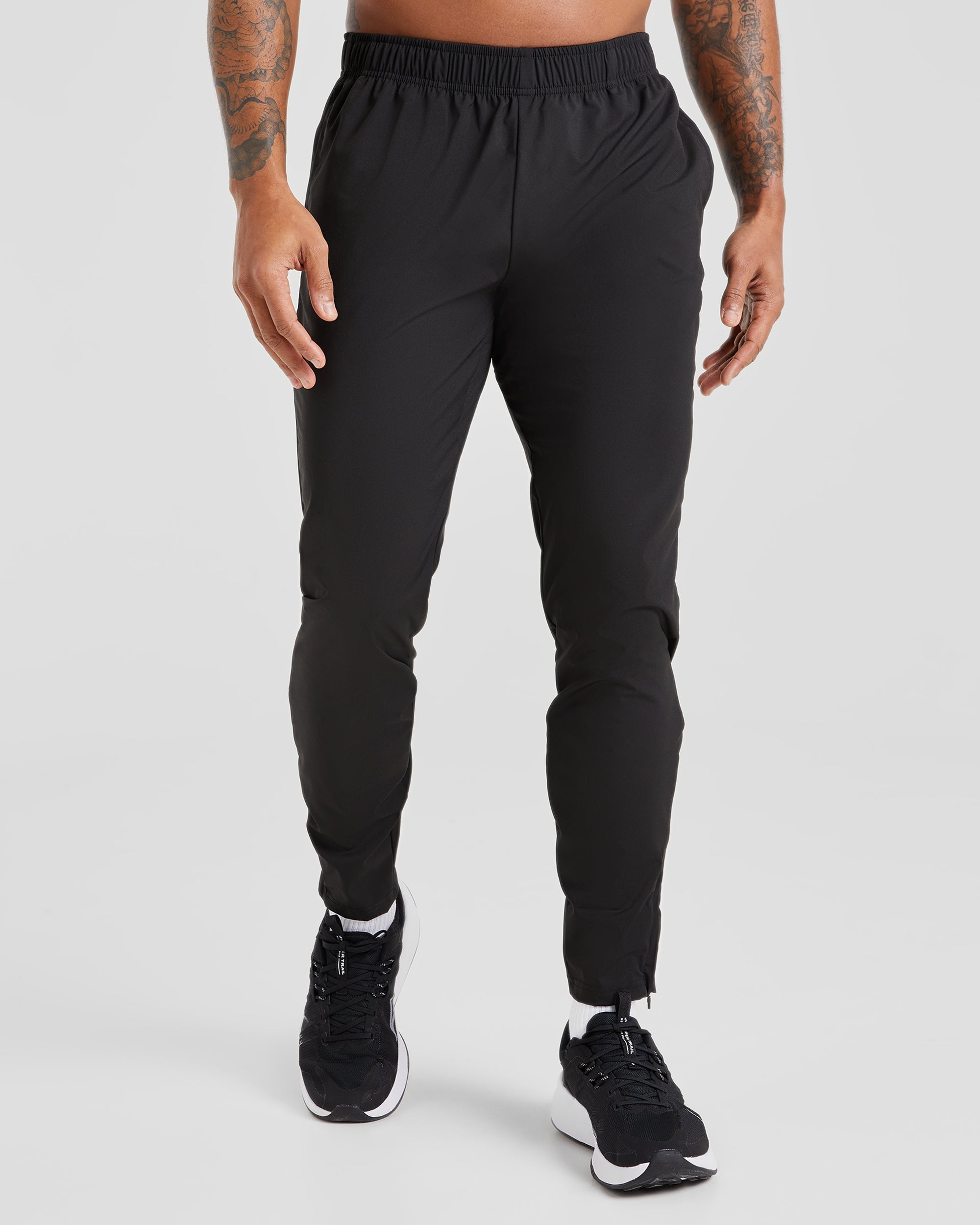 Ascend Woven Joggers - Noir