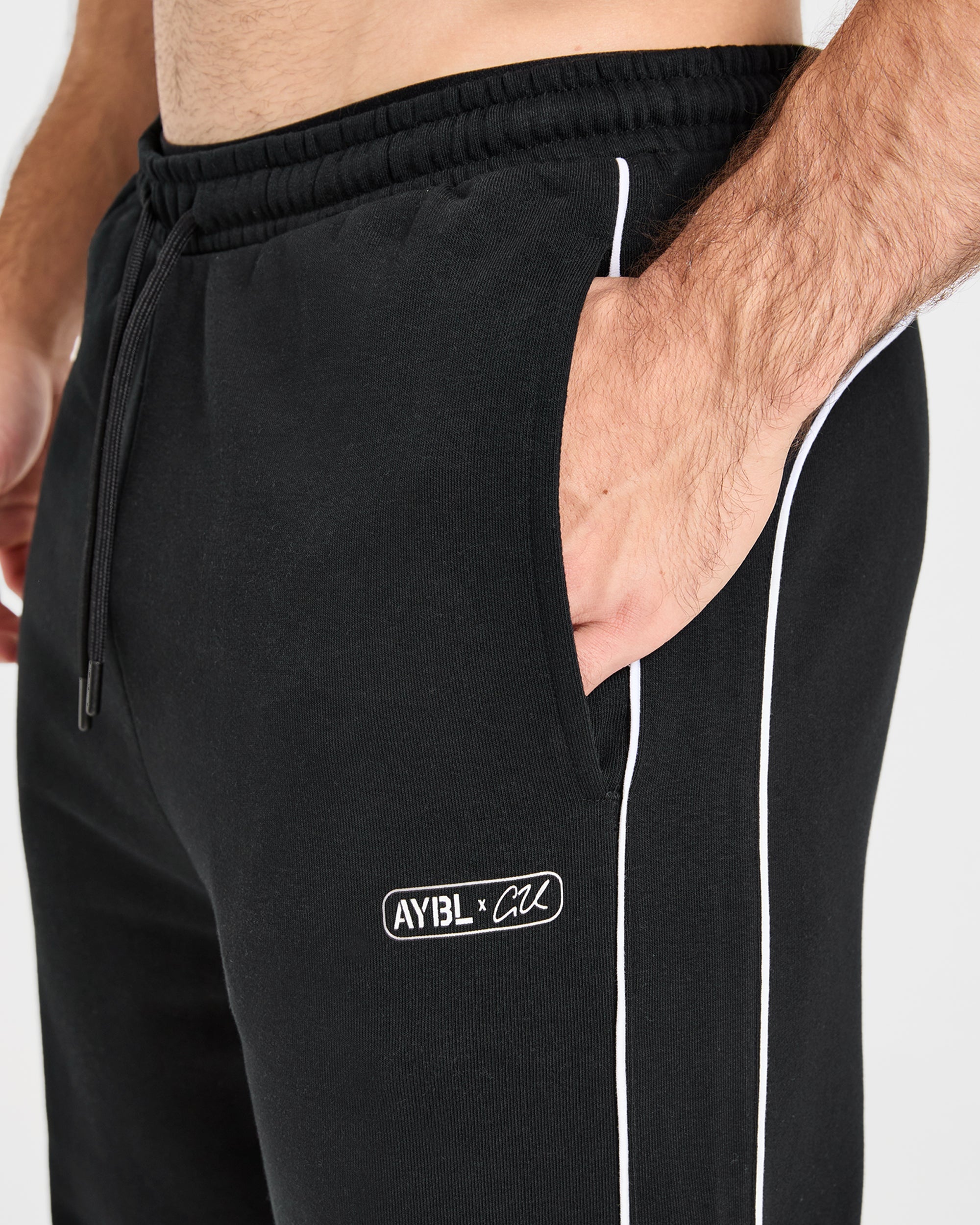 Cam Kissel x Oversized Straight Leg Joggers - Noir