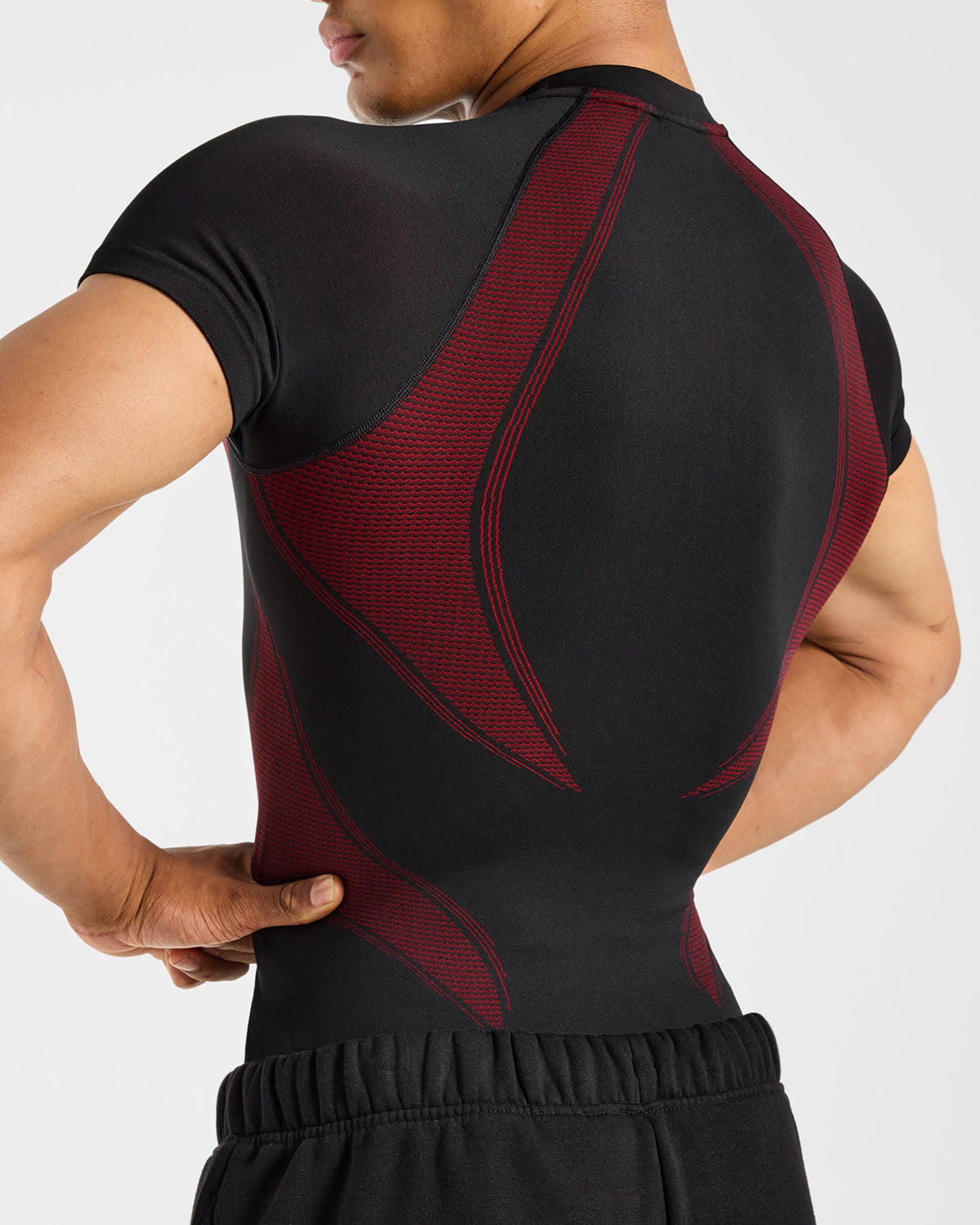 Charge Seamless T Shirt - Noir/Rouge