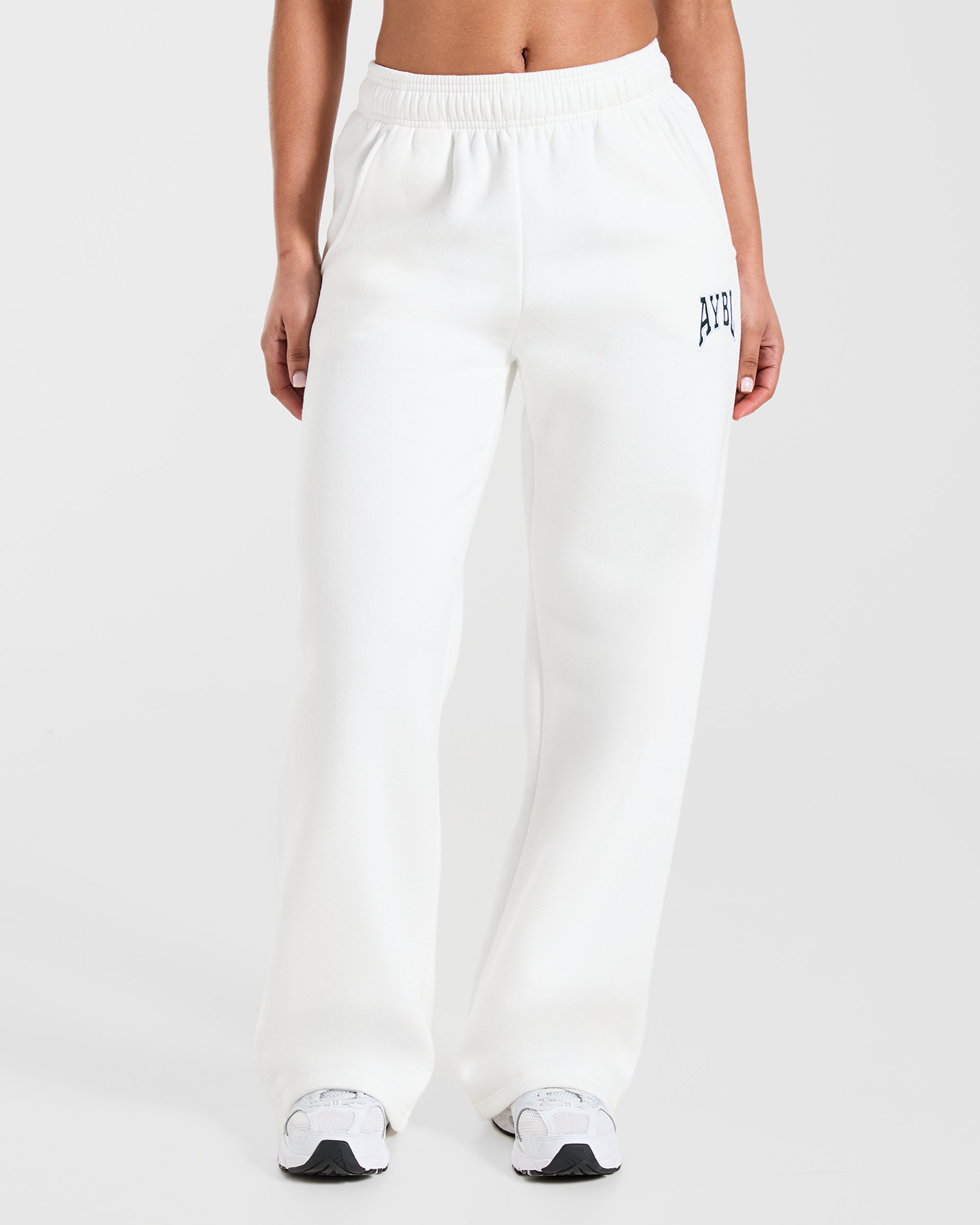 AYBL Club Oversized Straight Leg Joggers - Off Blanc/Forest Vert