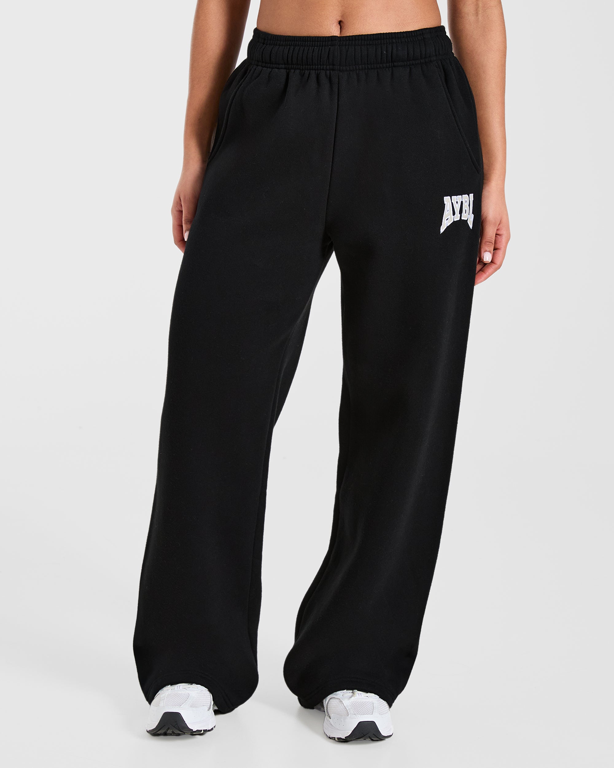 AYBL Club Oversized Straight Leg Joggers - Noir