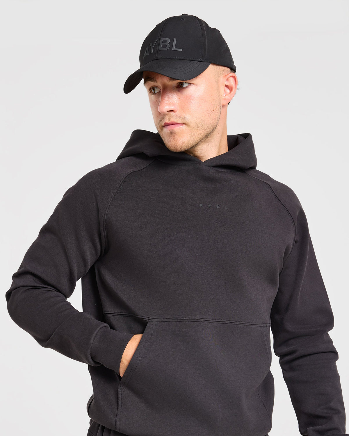Reinforce Performance Hoodie - Noir