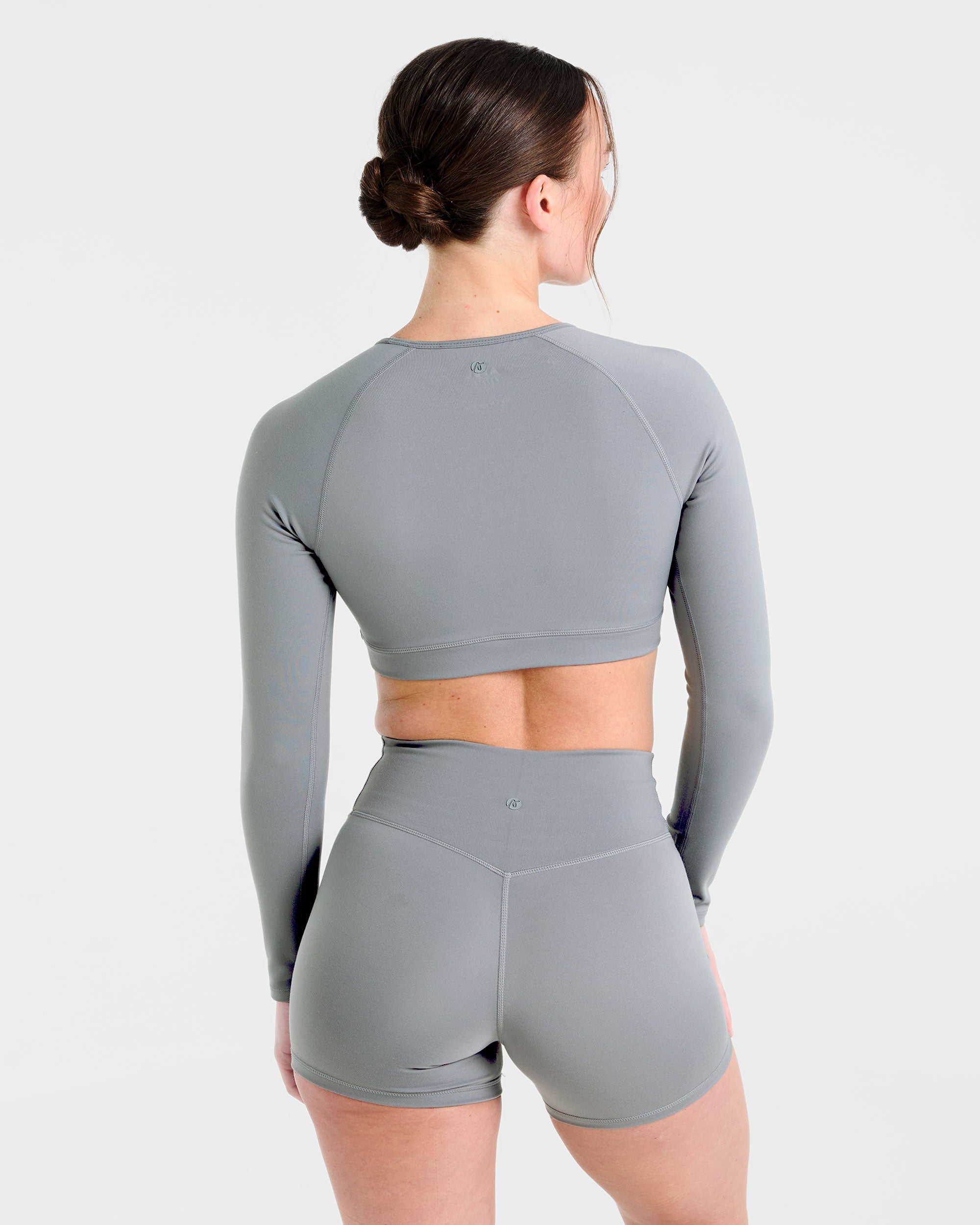 Staple Long Sleeve Crop Top - Gris