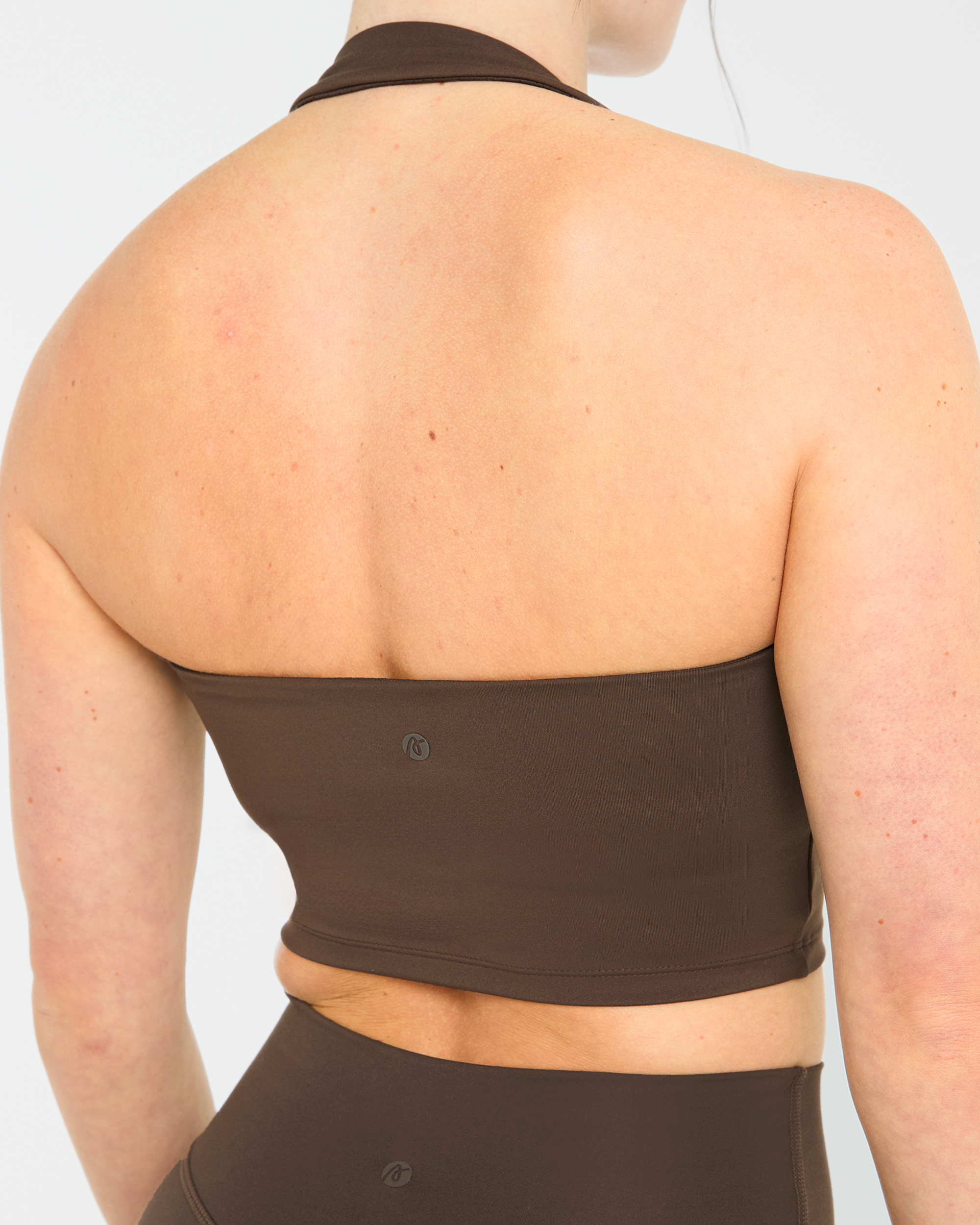 Staple Halterneck Crop Top - Marron