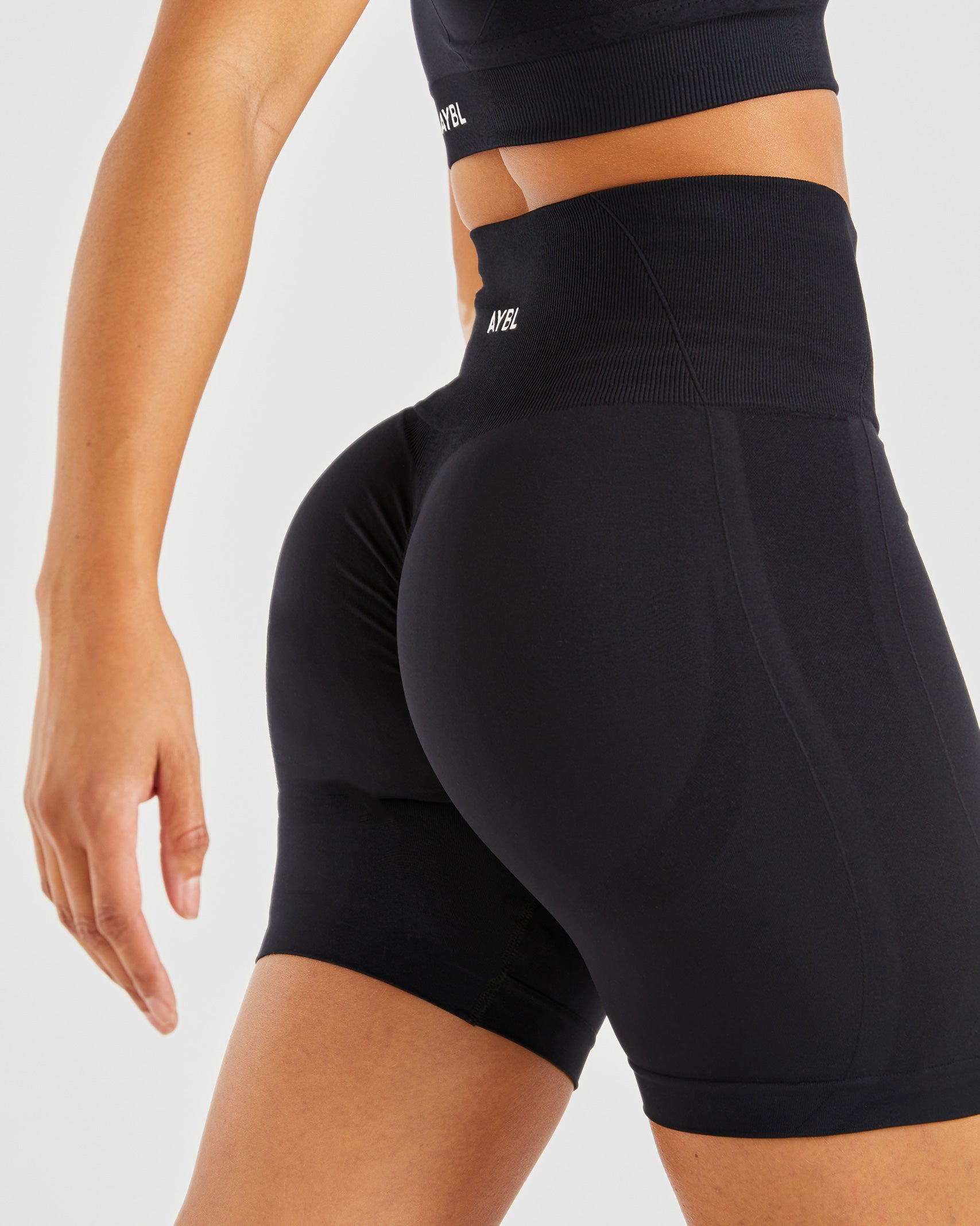 Empower Seamless Cycling Shorts - Noir