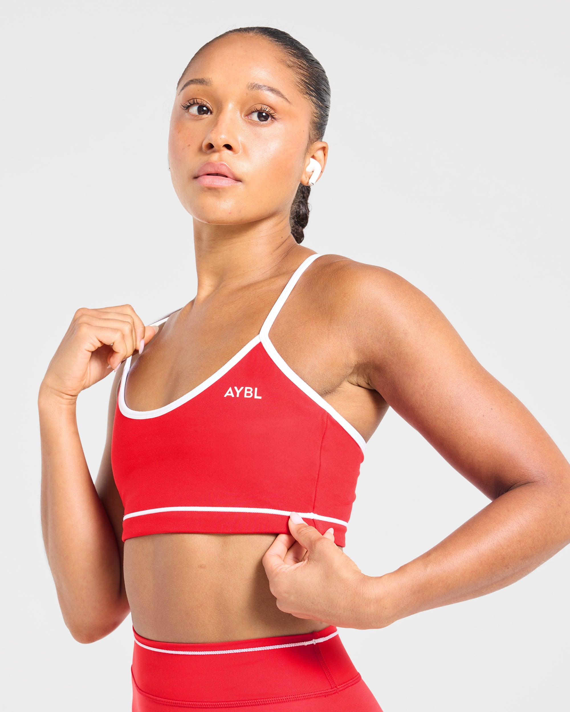 Form Sports Bra - Rouge
