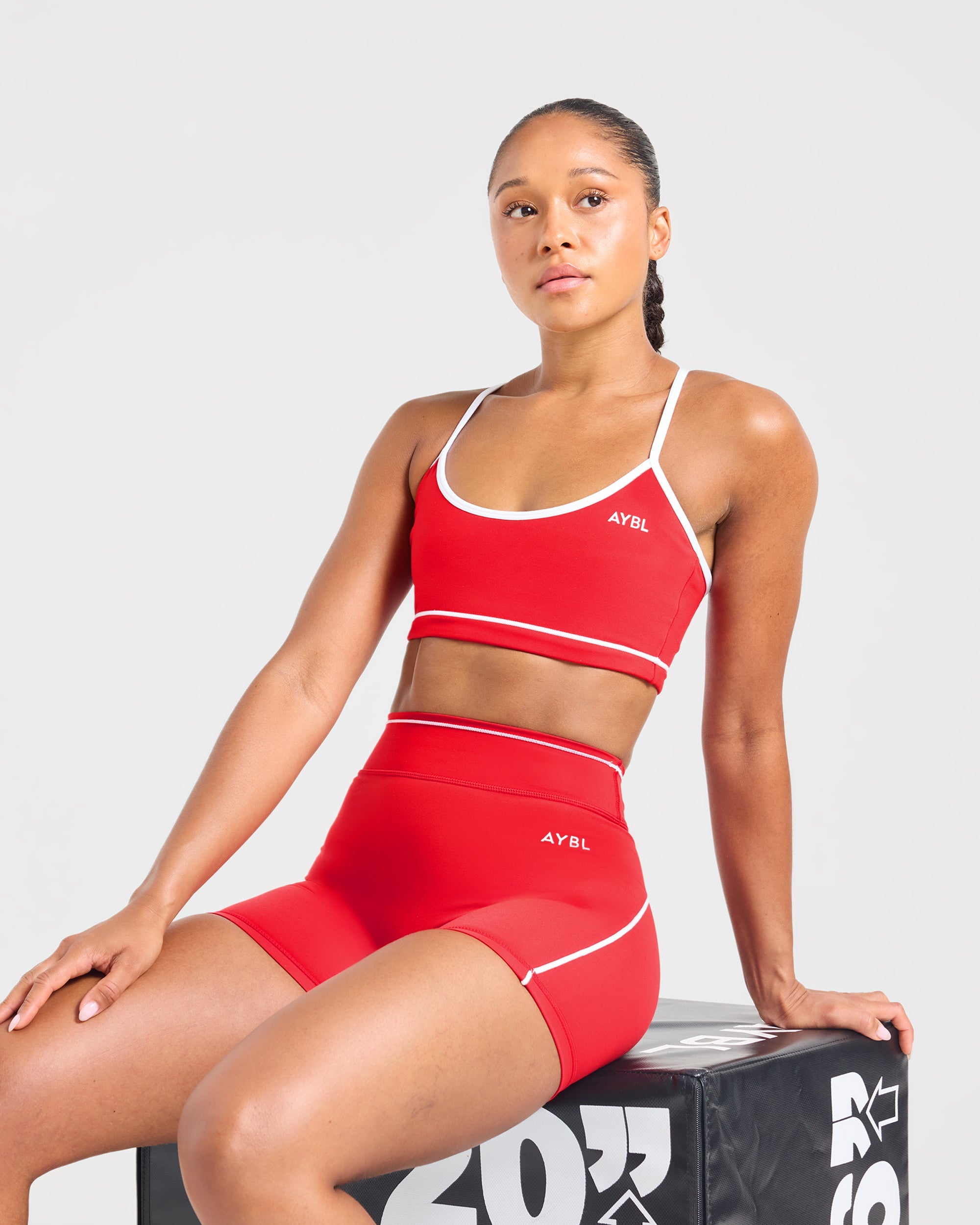 Form Sports Bra - Rouge