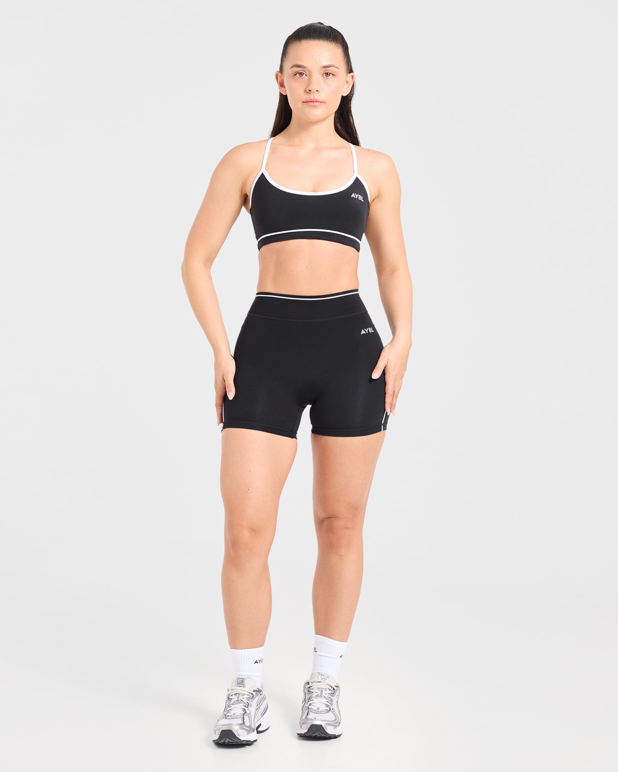 Form Shorts - Noir