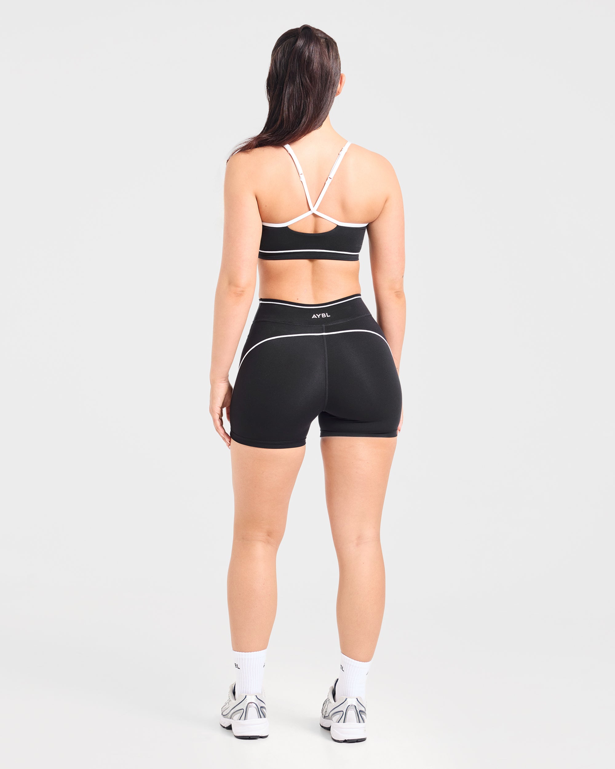 Form Shorts - Noir