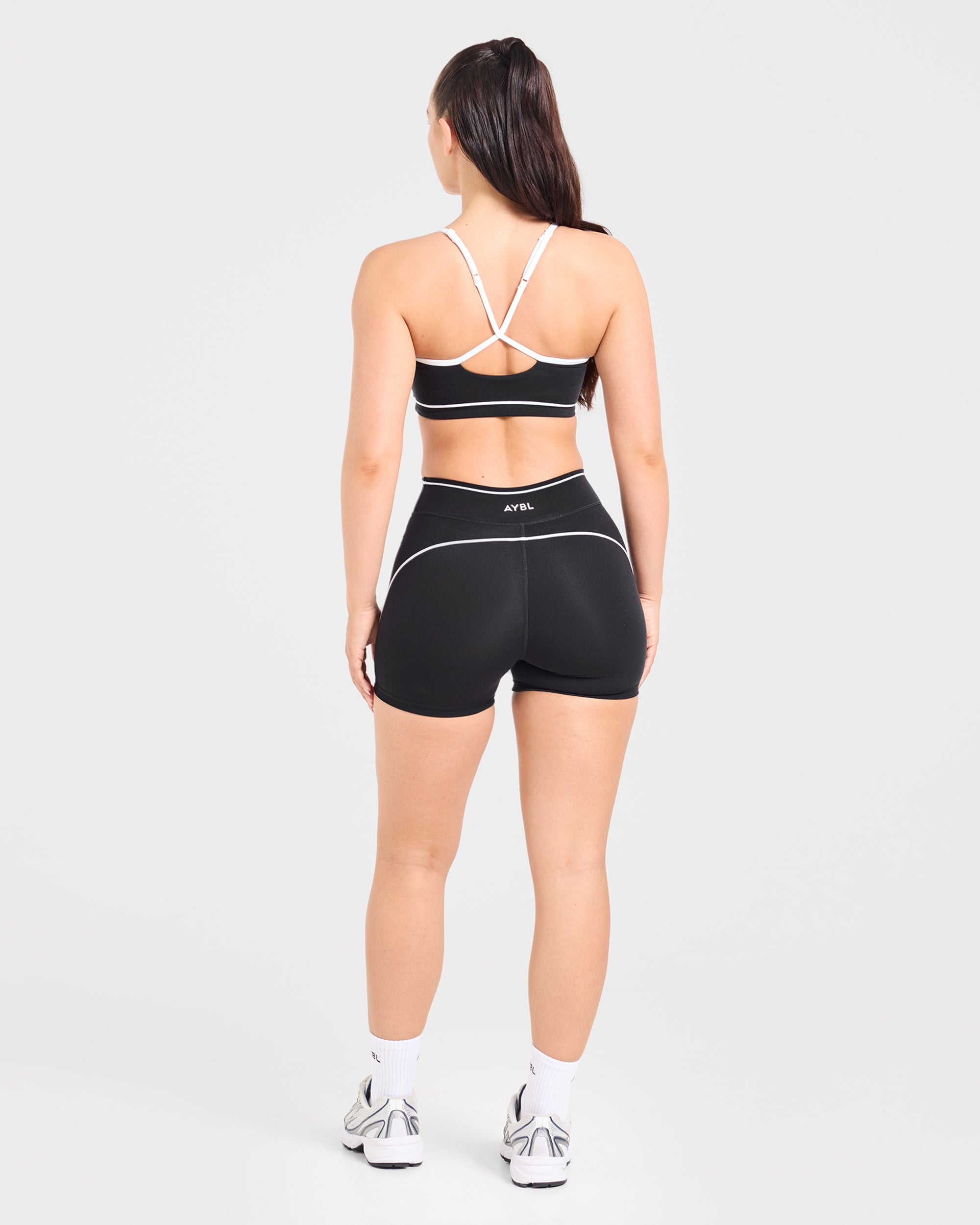Form Sports Bra - Noir
