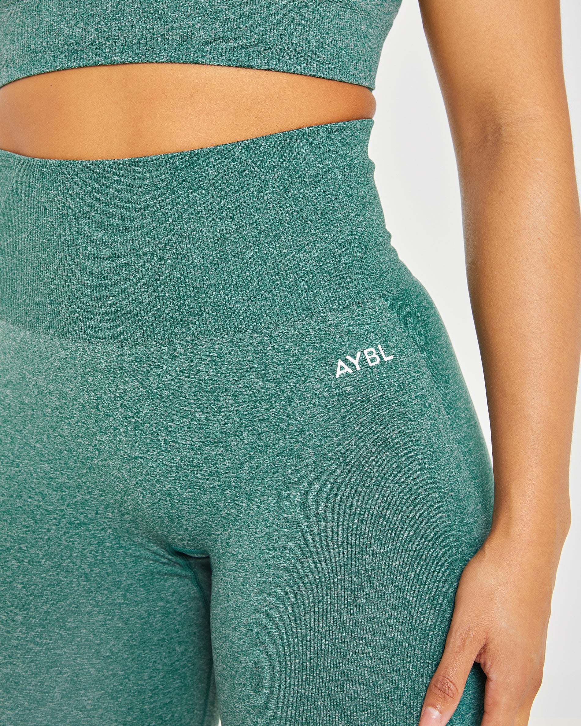 Empower Seamless Cycling Shorts - Forest Vert Marl