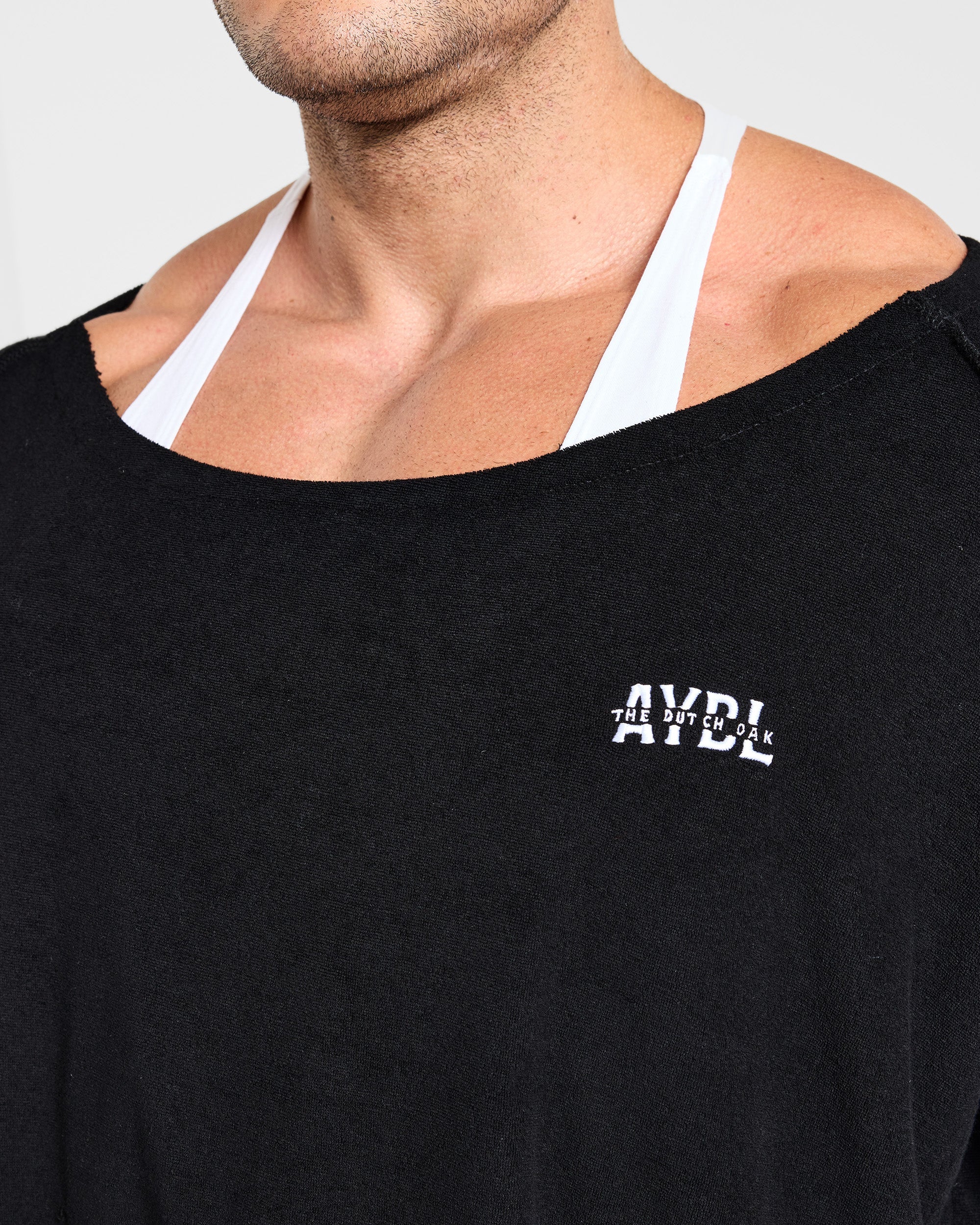 Wesley Vissers x Old School Wide Neck T Shirt - Noir