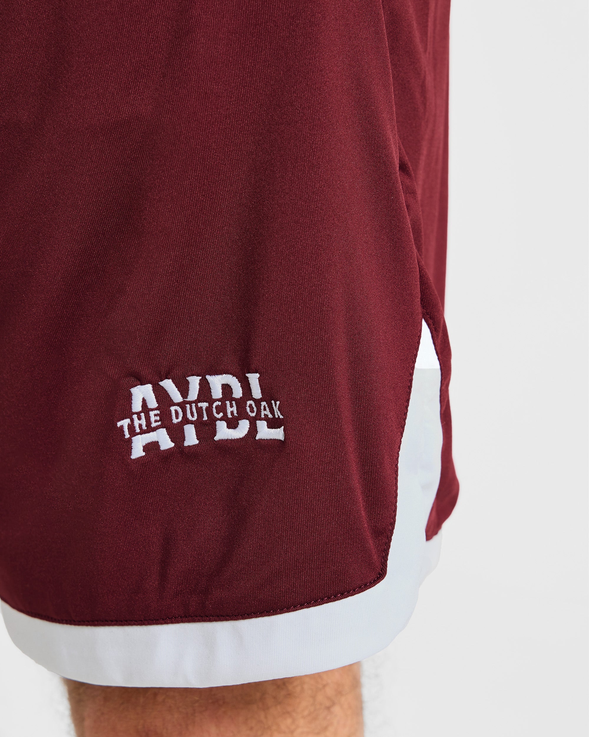 Wesley Vissers x Old School Contrast Shorts - Port Rouge