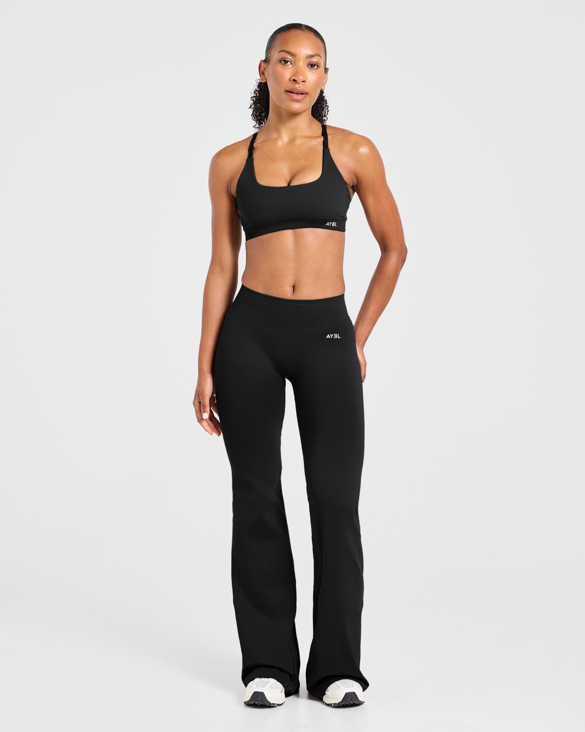 Enhance Seamless Flared Leggings - Noir