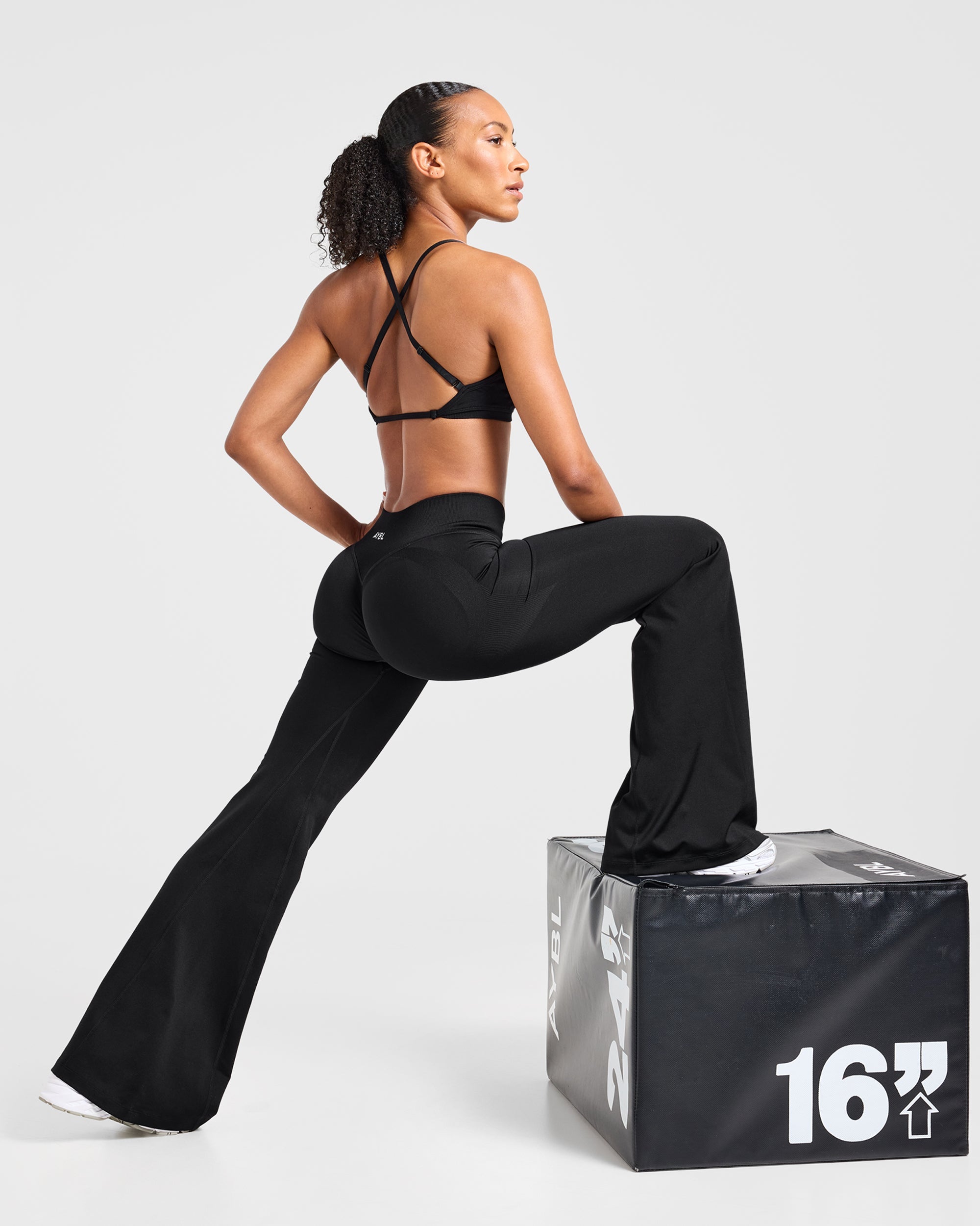 Adapt Seamless Flared Leggings - Noir