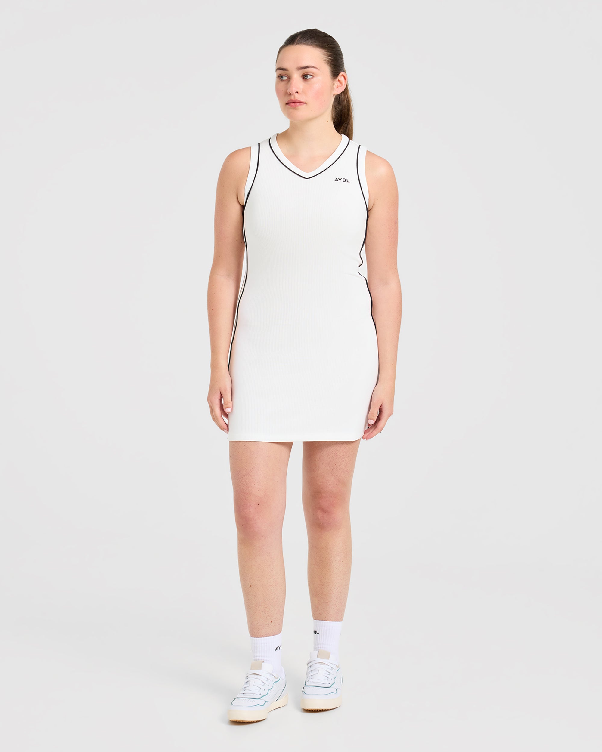 Signature V Neck Dress - Blanc