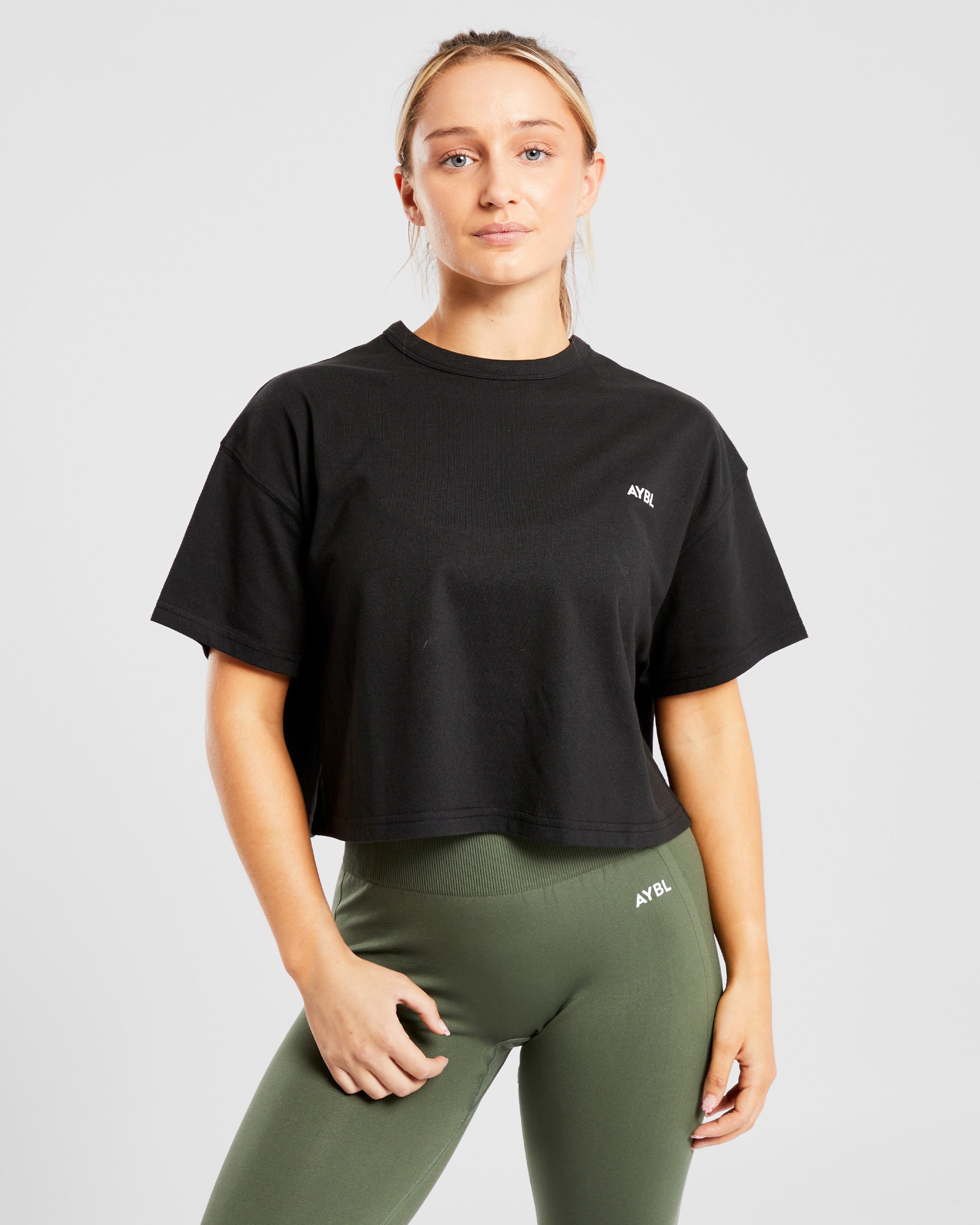 Essential Oversized Crop T Shirt - Noir